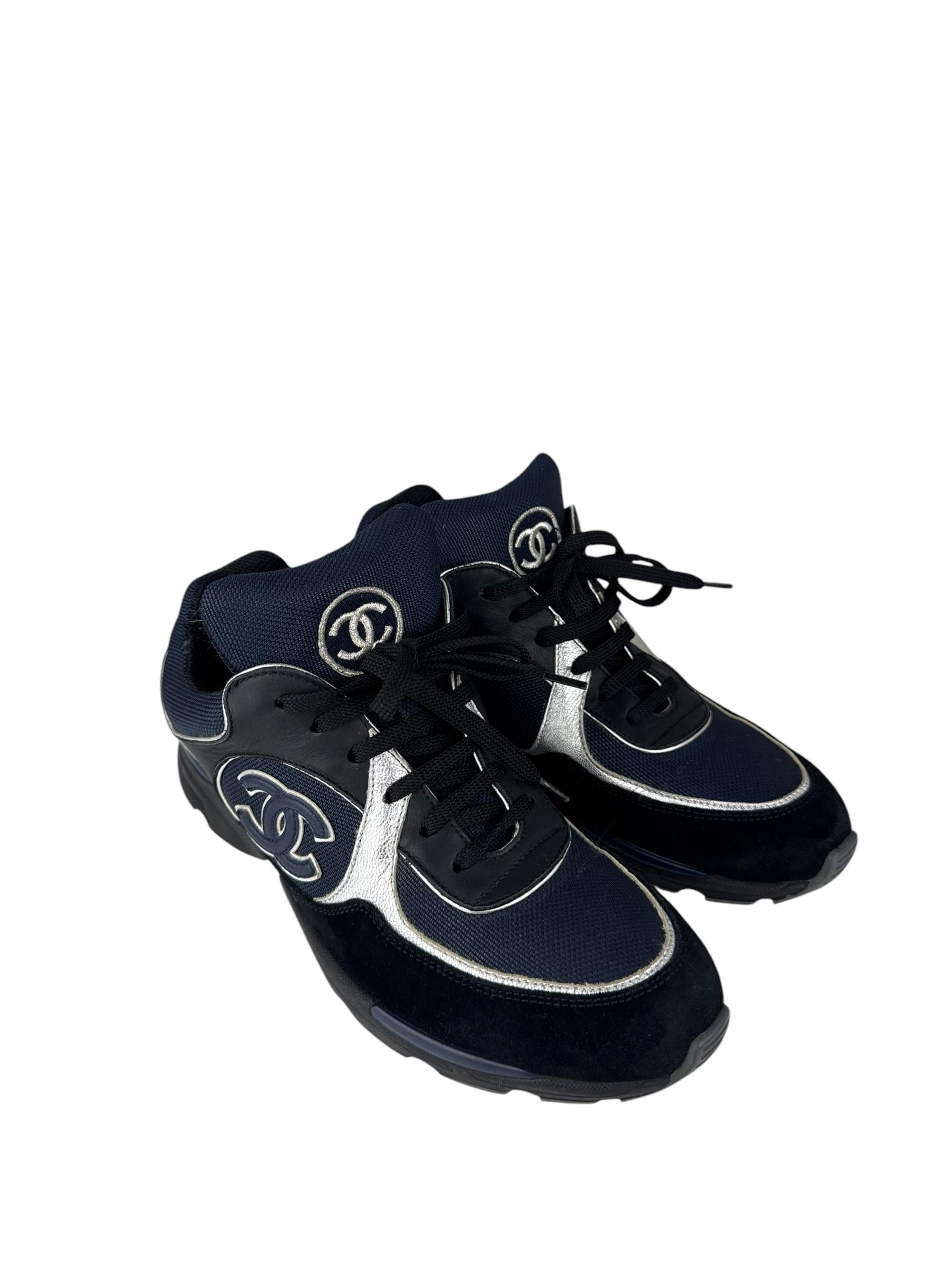 CHANEL BLACK NAVY CC CRUISE SNEAKERS