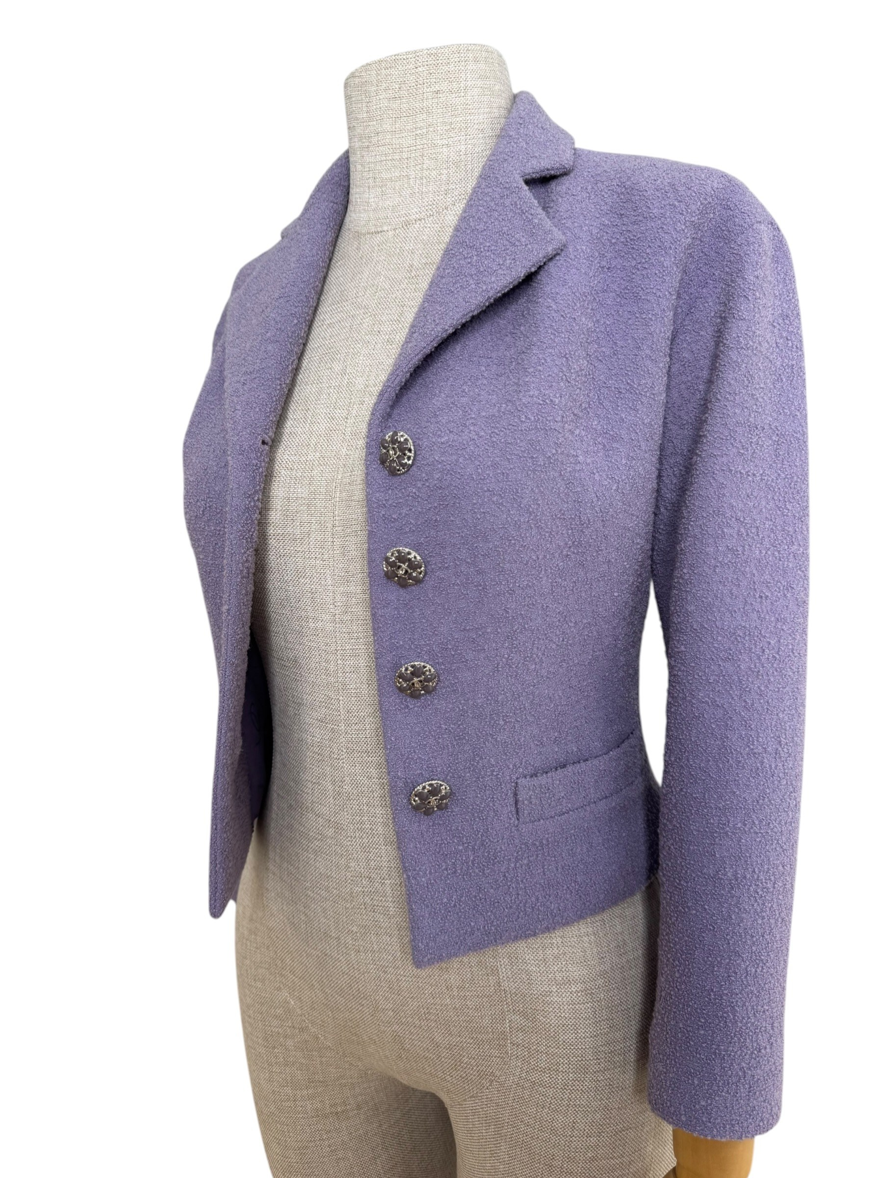  CHANEL SAINT TROPEZ TRAJE DE TWEET LAVANDA JACKET