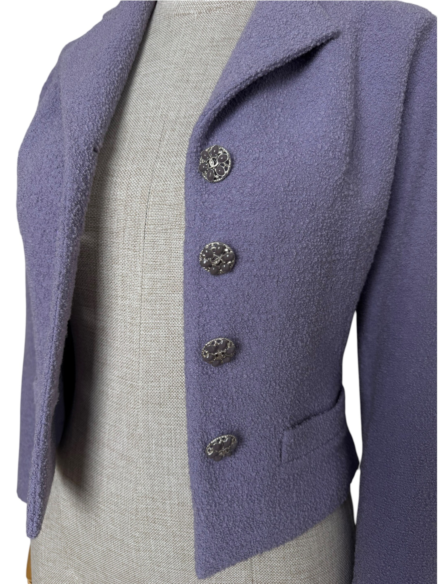  CHANEL SAINT TROPEZ TRAJE DE TWEET LAVANDA JACKET