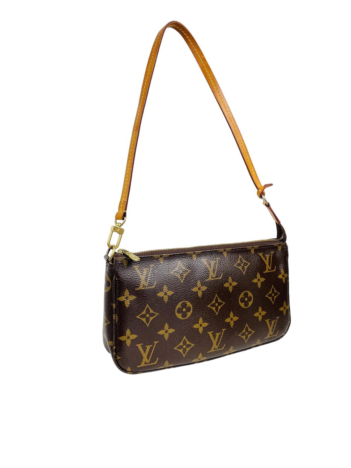  MONOGRAM POCHETTE