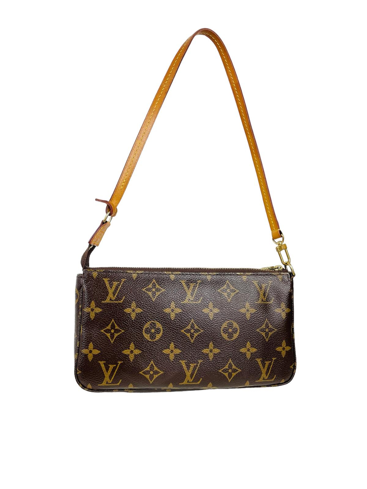 MONOGRAM POCHETTE