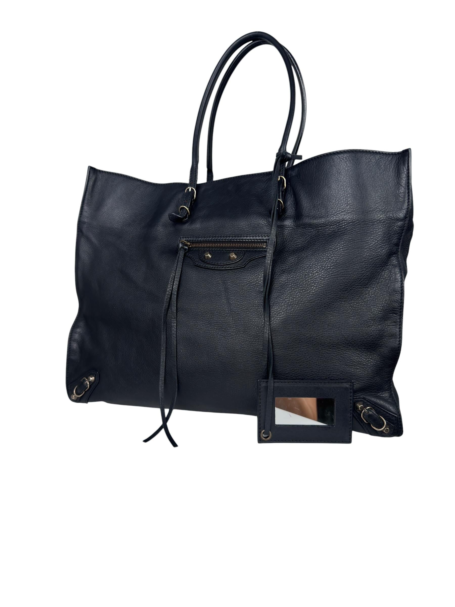 BALENCIAGA A4 ZIP AROUND TOTE BAG