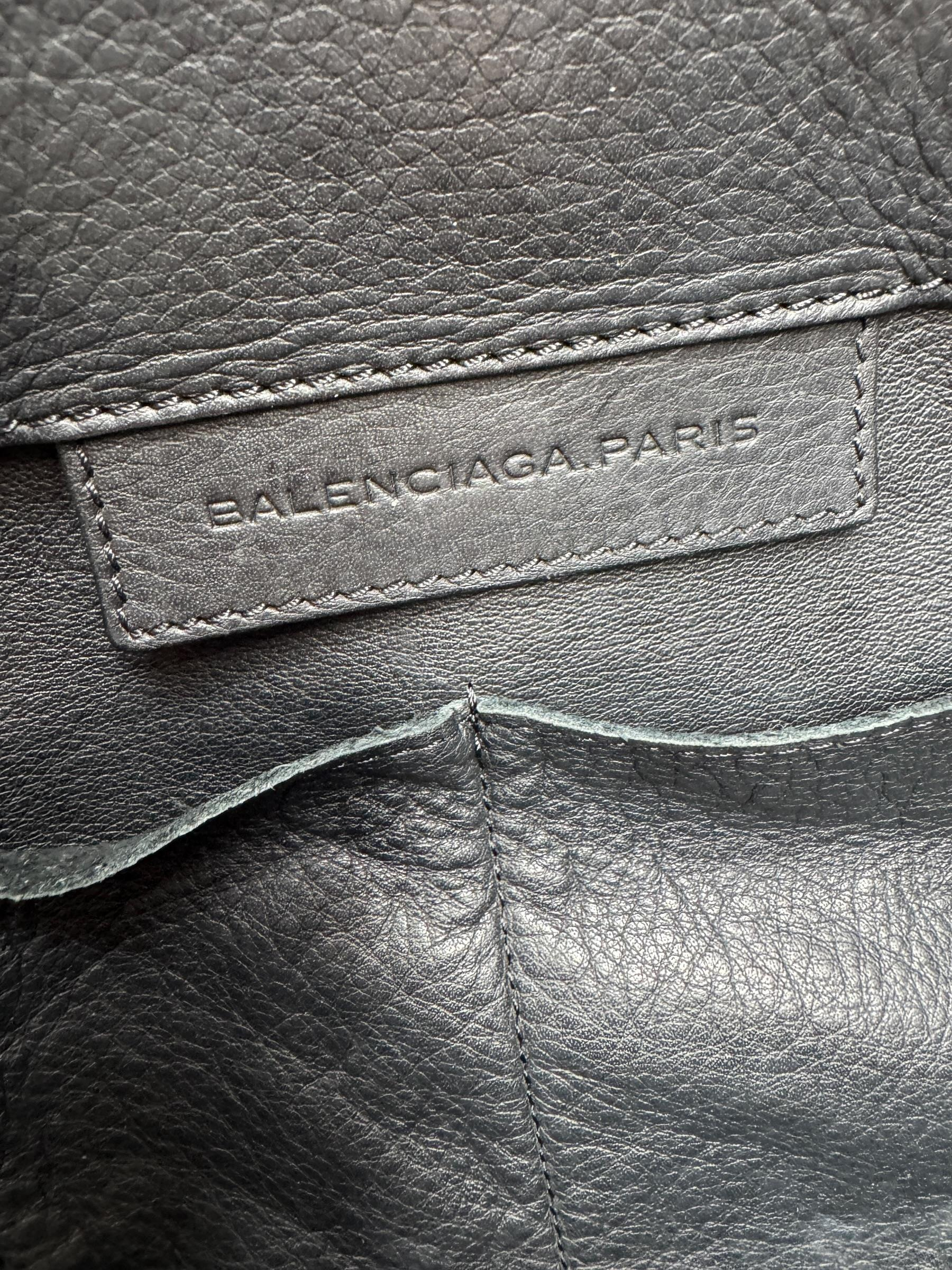 BALENCIAGA A4 ZIP AROUND TOTE BAG