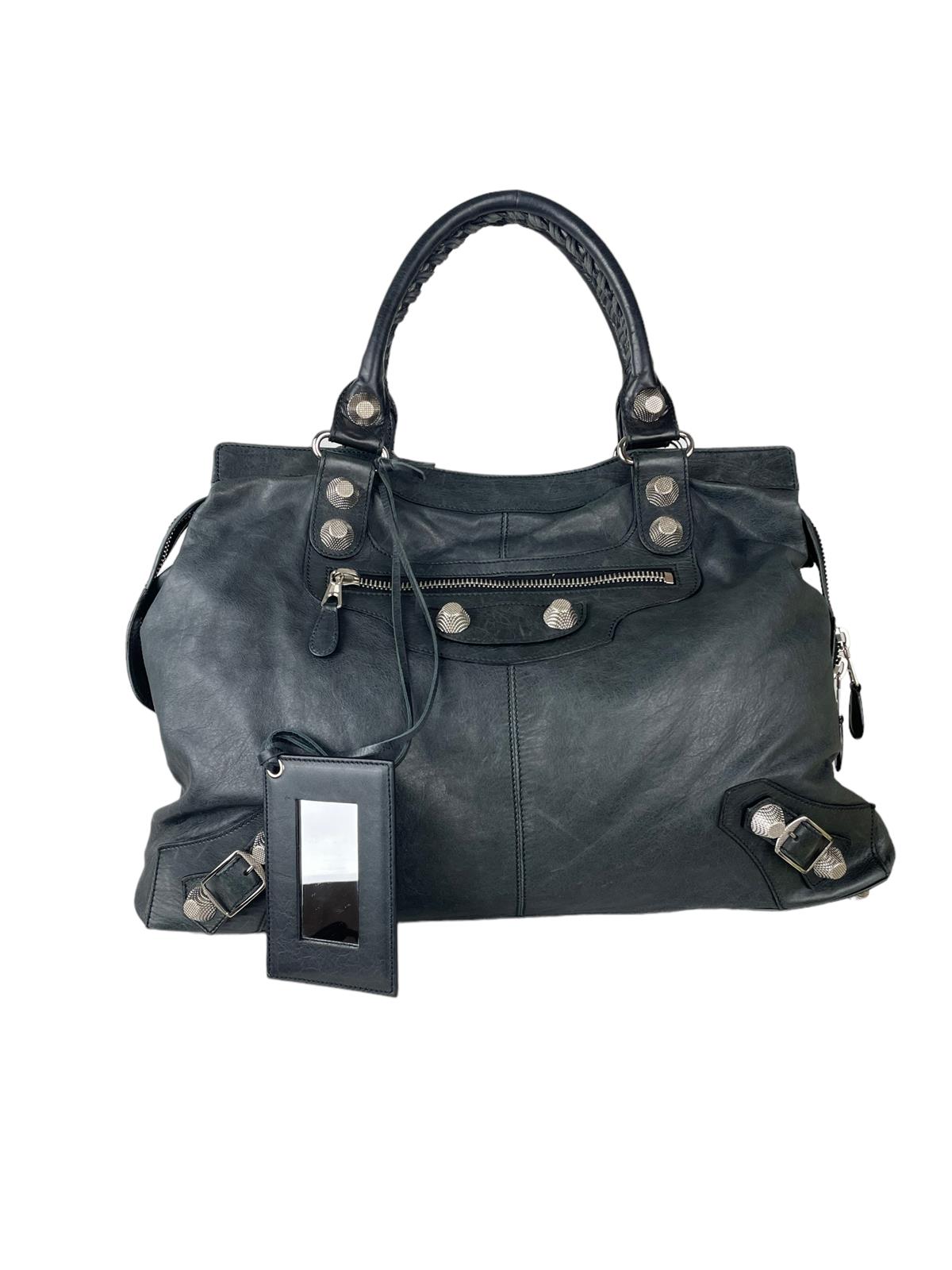 BALENCIAGA CHEVRE GIANT BAG