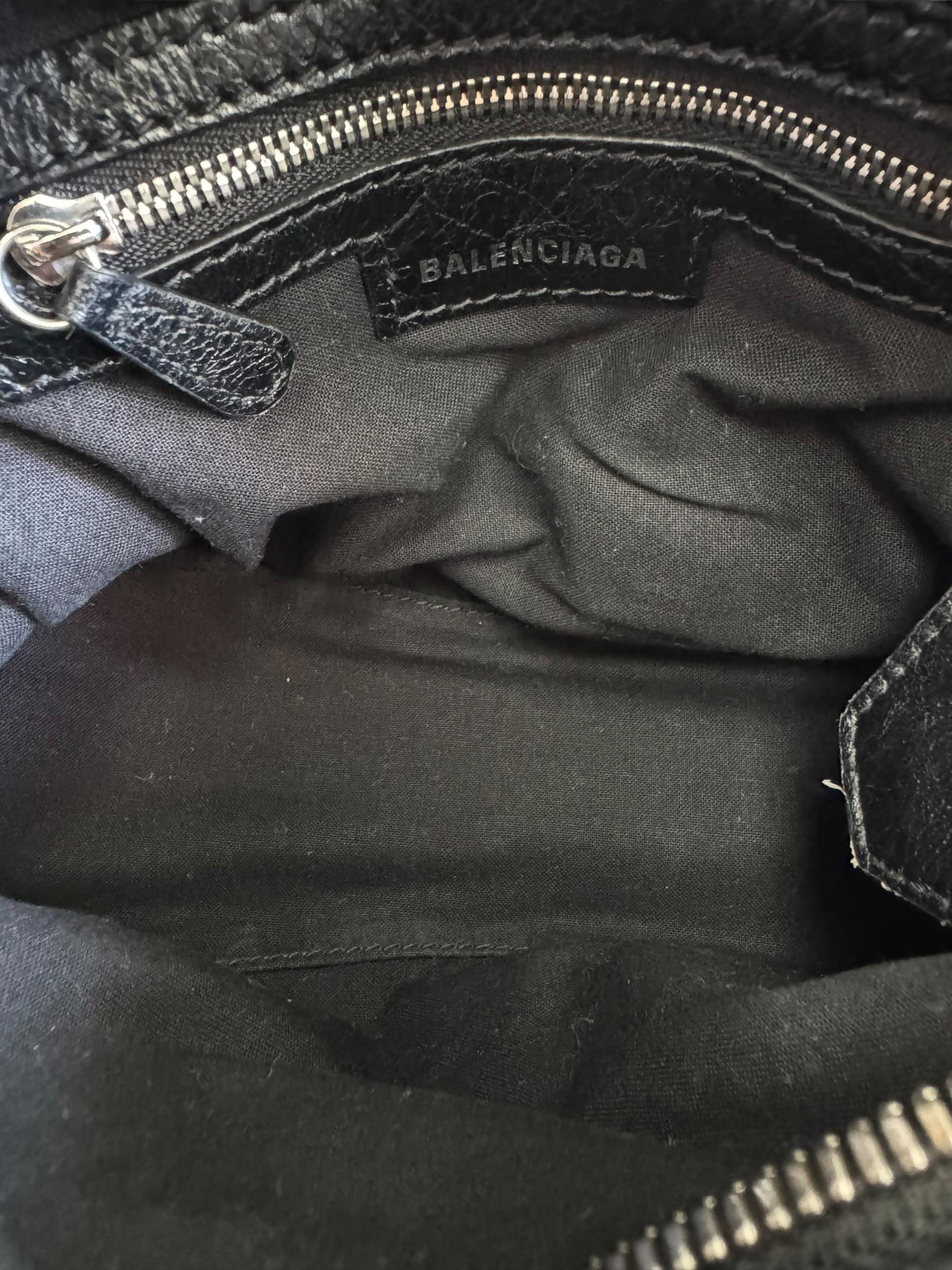 BALENCIAGA NEO CAGOLE XS BAG