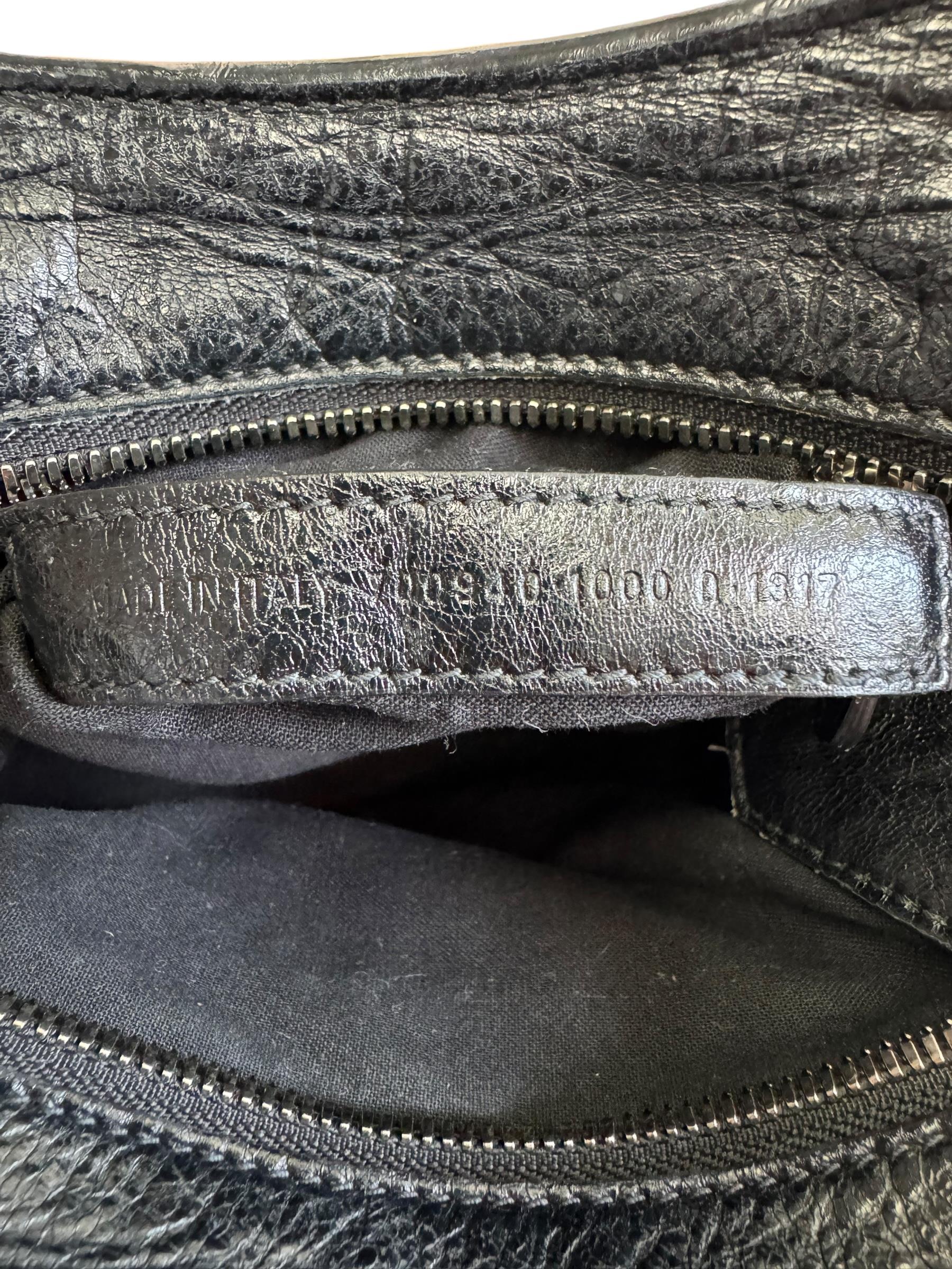 BALENCIAGA NEO CAGOLE XS BAG