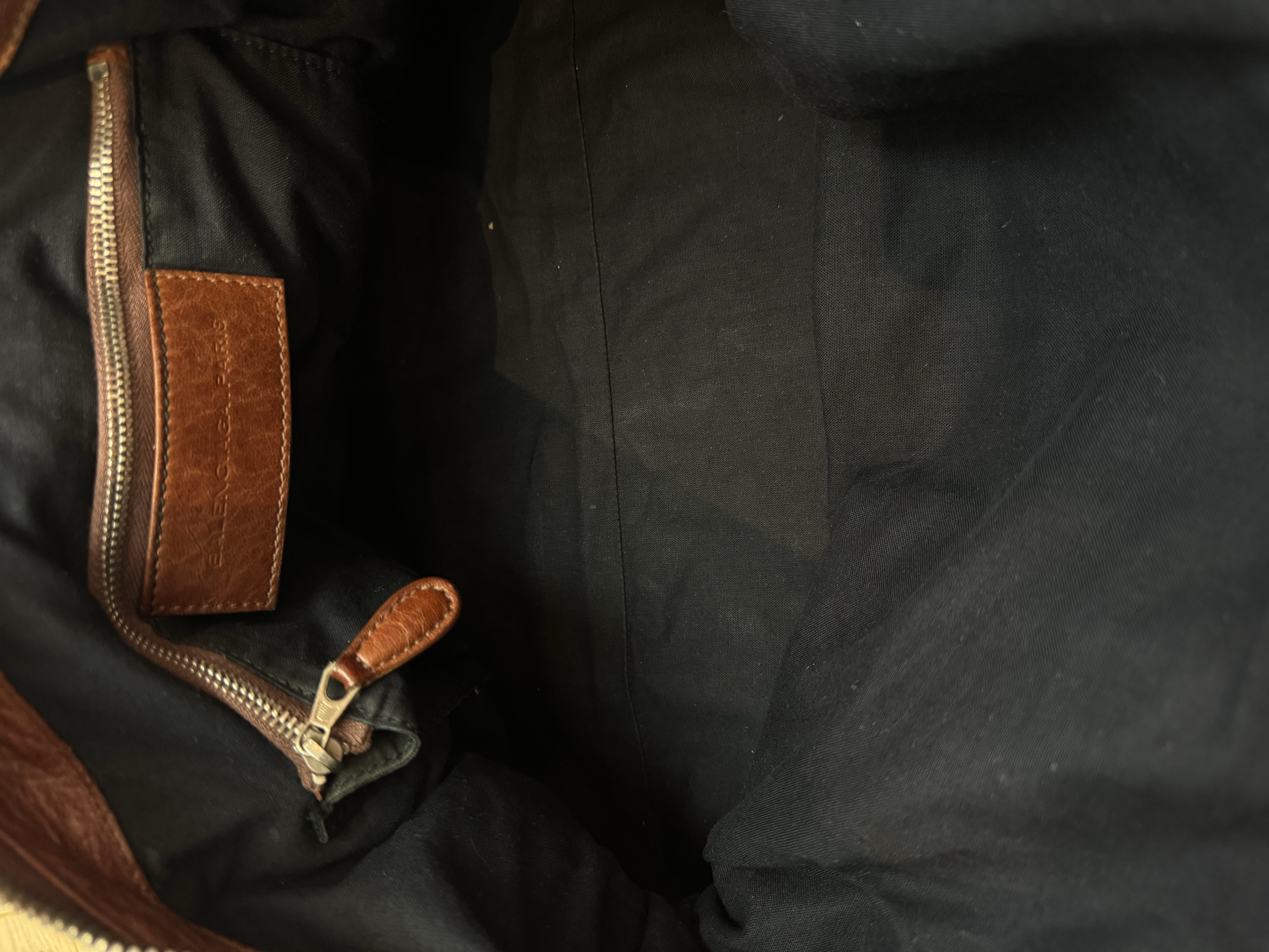 BALENCIAGA TABACCO CITY KOL ÇANTASI