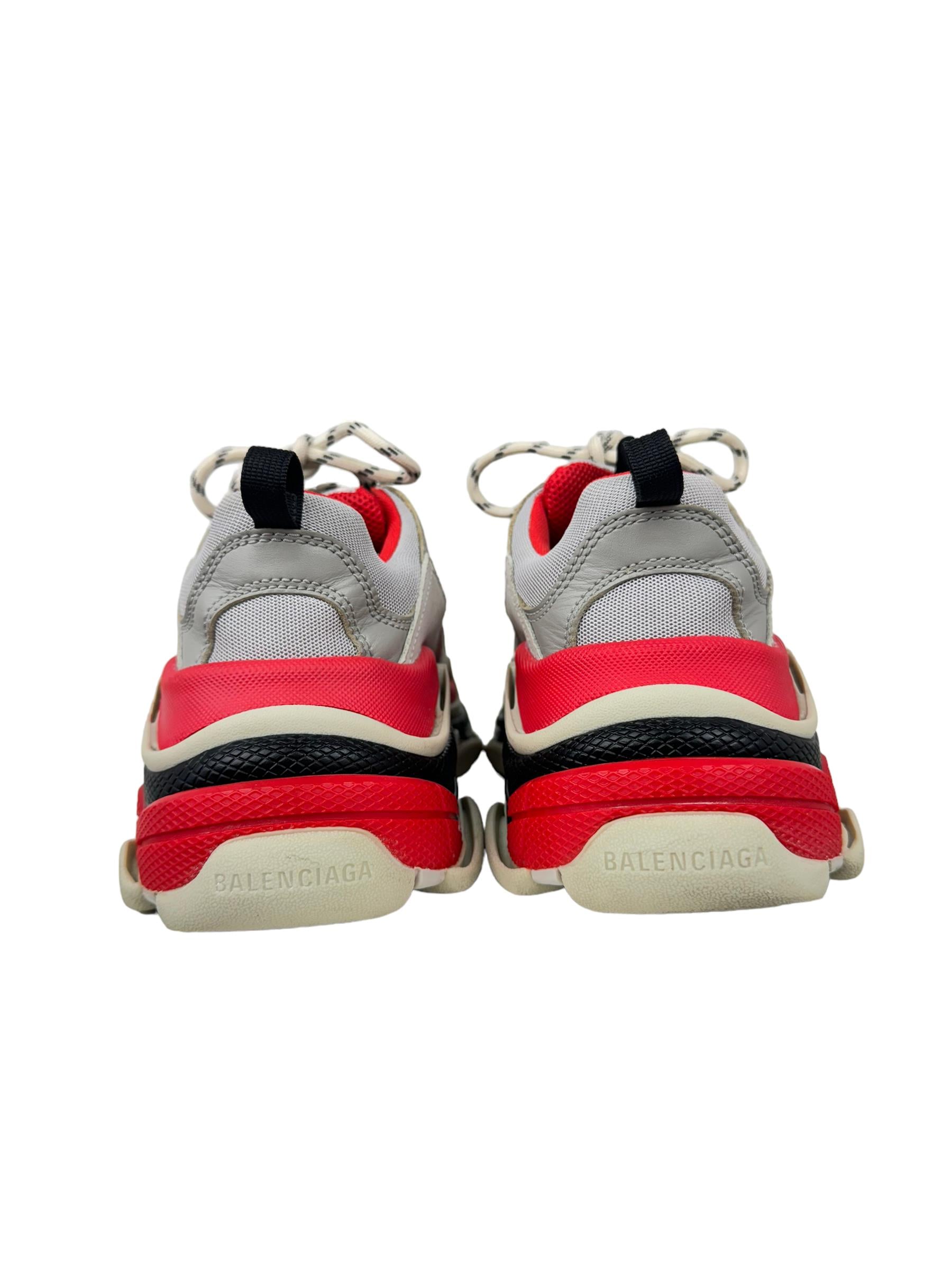 BALENCIGA GREY&RED TRIPLE S SNEAKERS 
