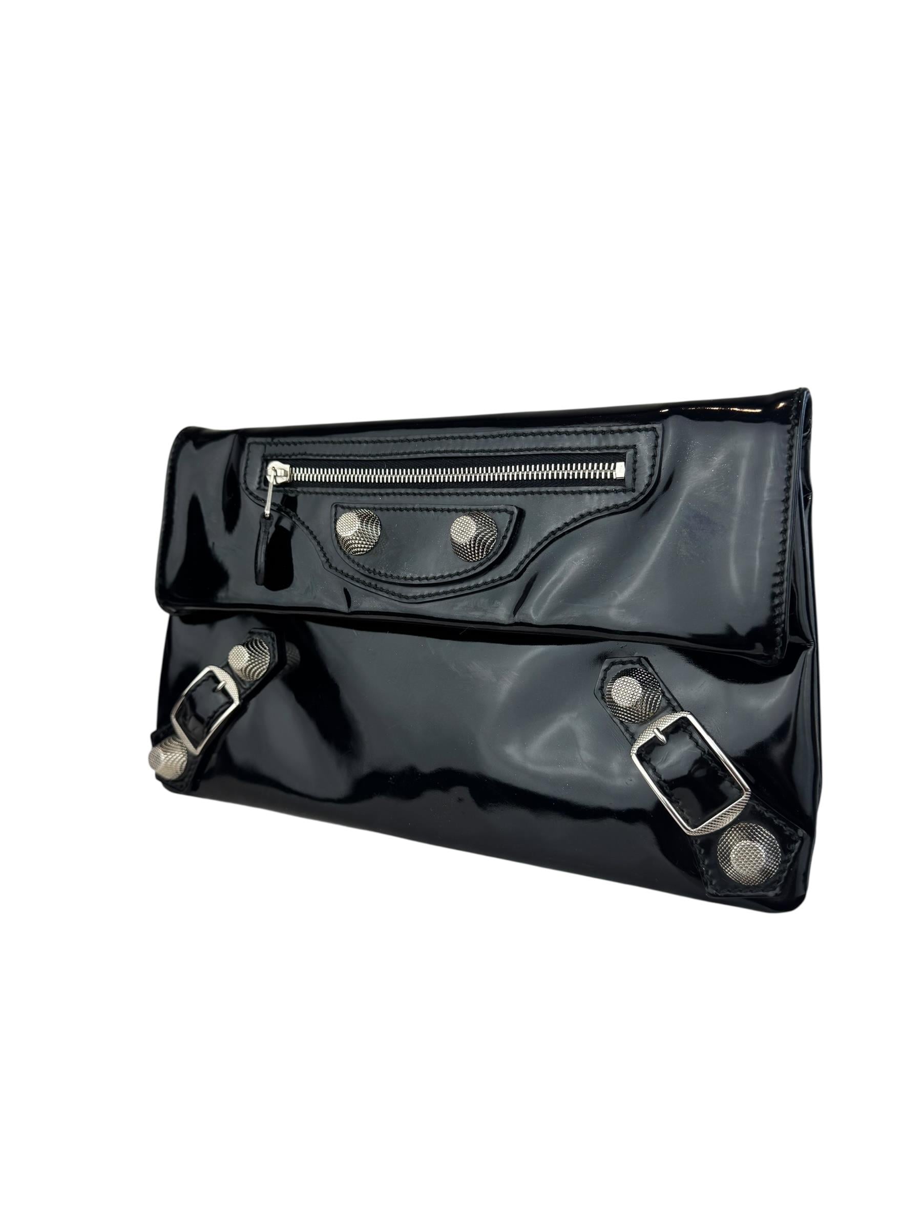 BALLENCIAGA GIANT CLUTCH BAG