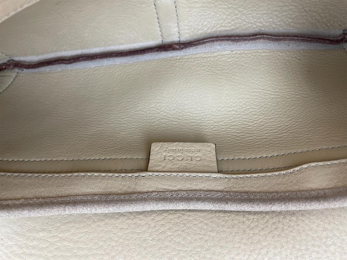 BEIGE SUEDE JACKIE POCHETTE