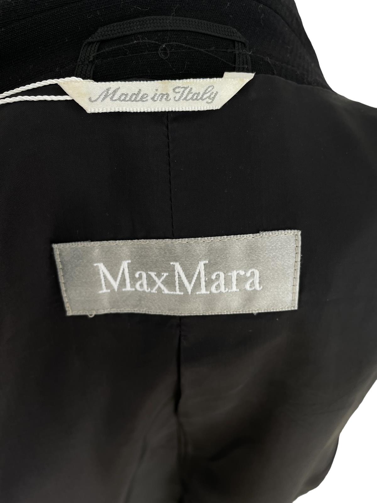 BLAZER JACKET