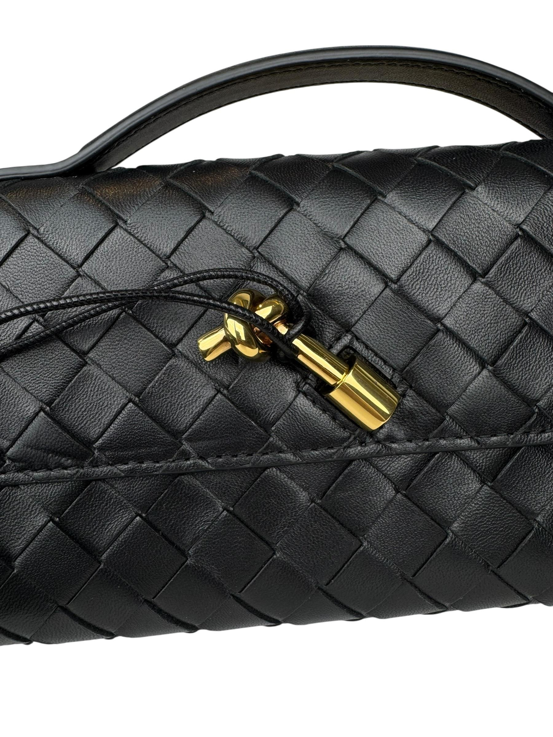 BOTTEGA VENETA ANDIAMO CLUTCH BAG