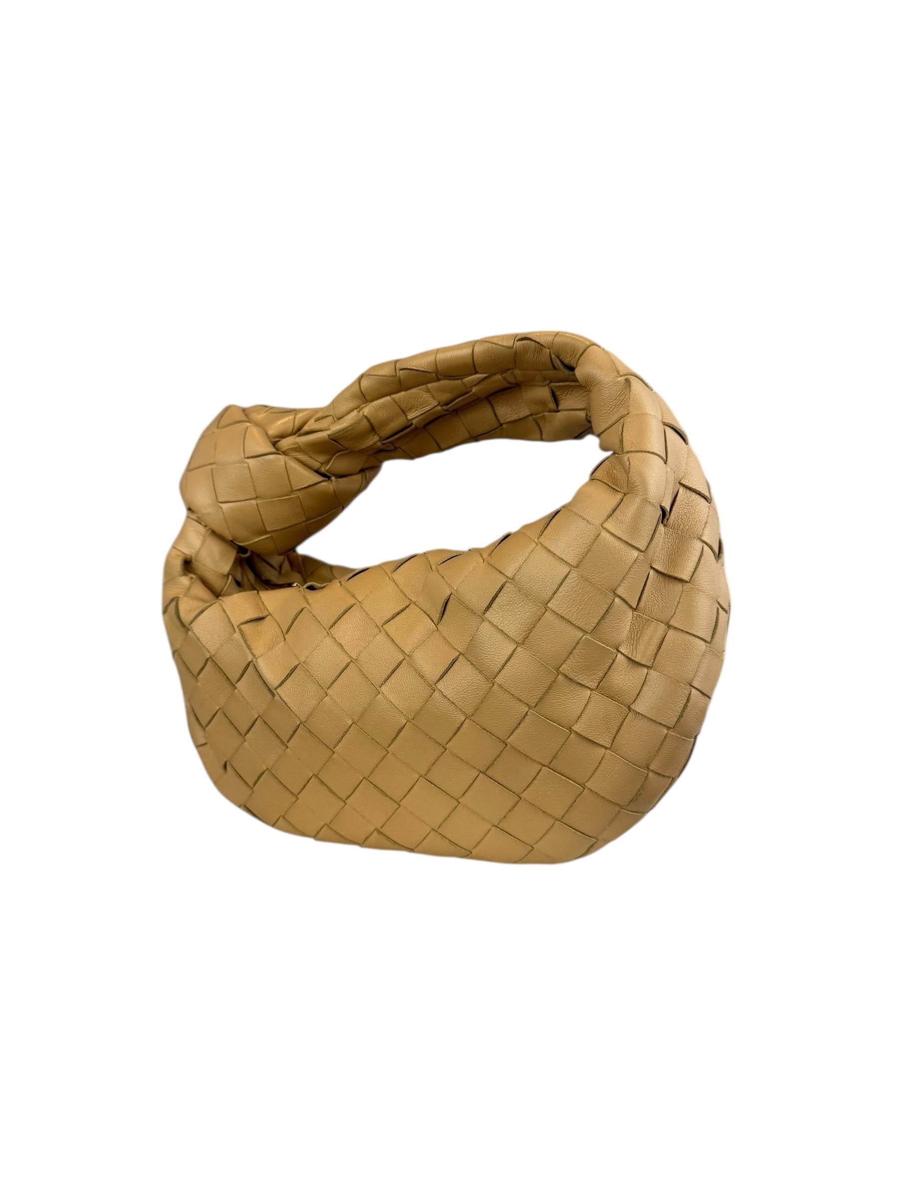 BOTTEGA VENETA BEIGE JODIE BAG