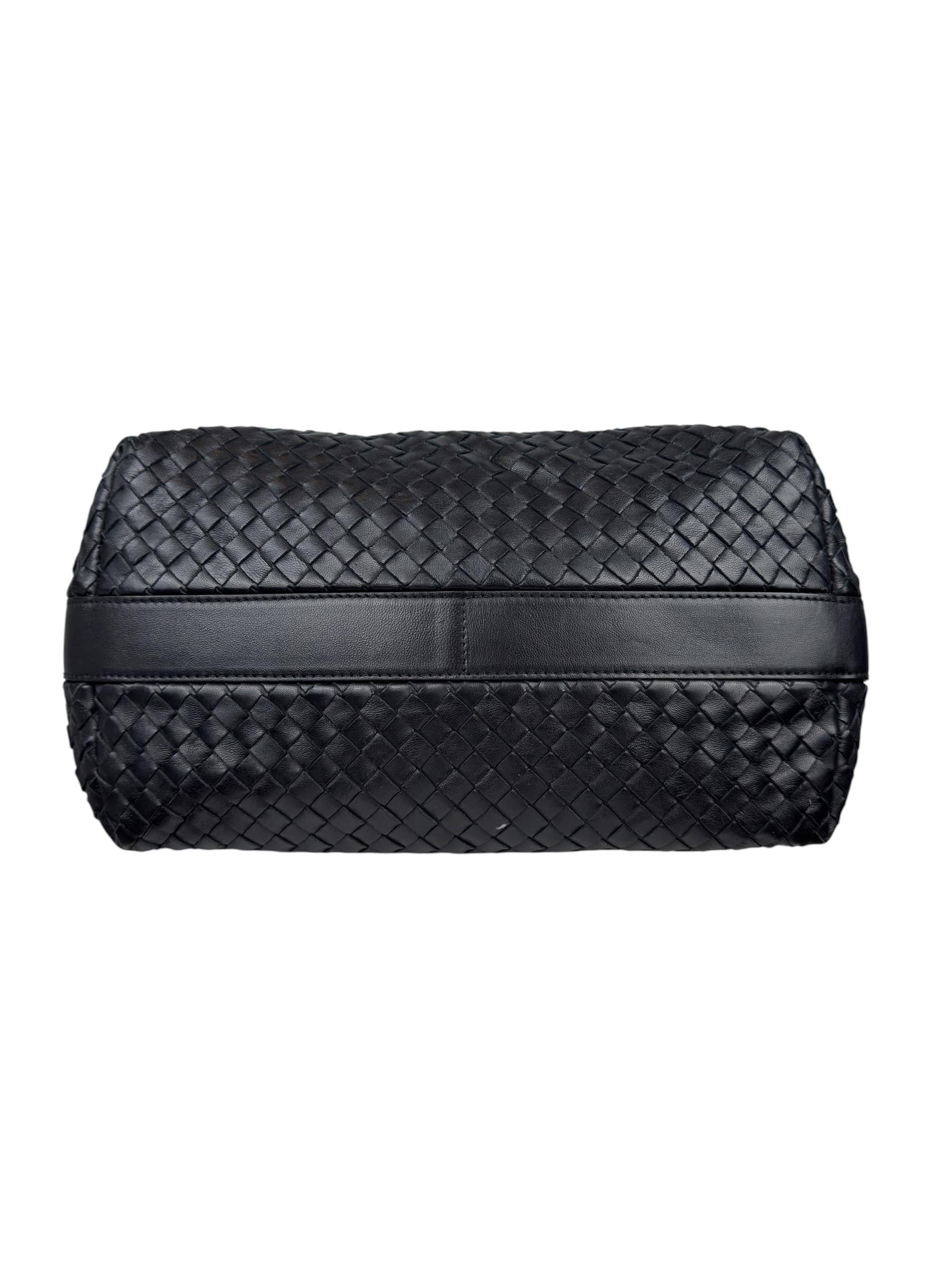 BOTTEGA VENETA BLACK INTRECCIATO WOVEN HOBO BAG