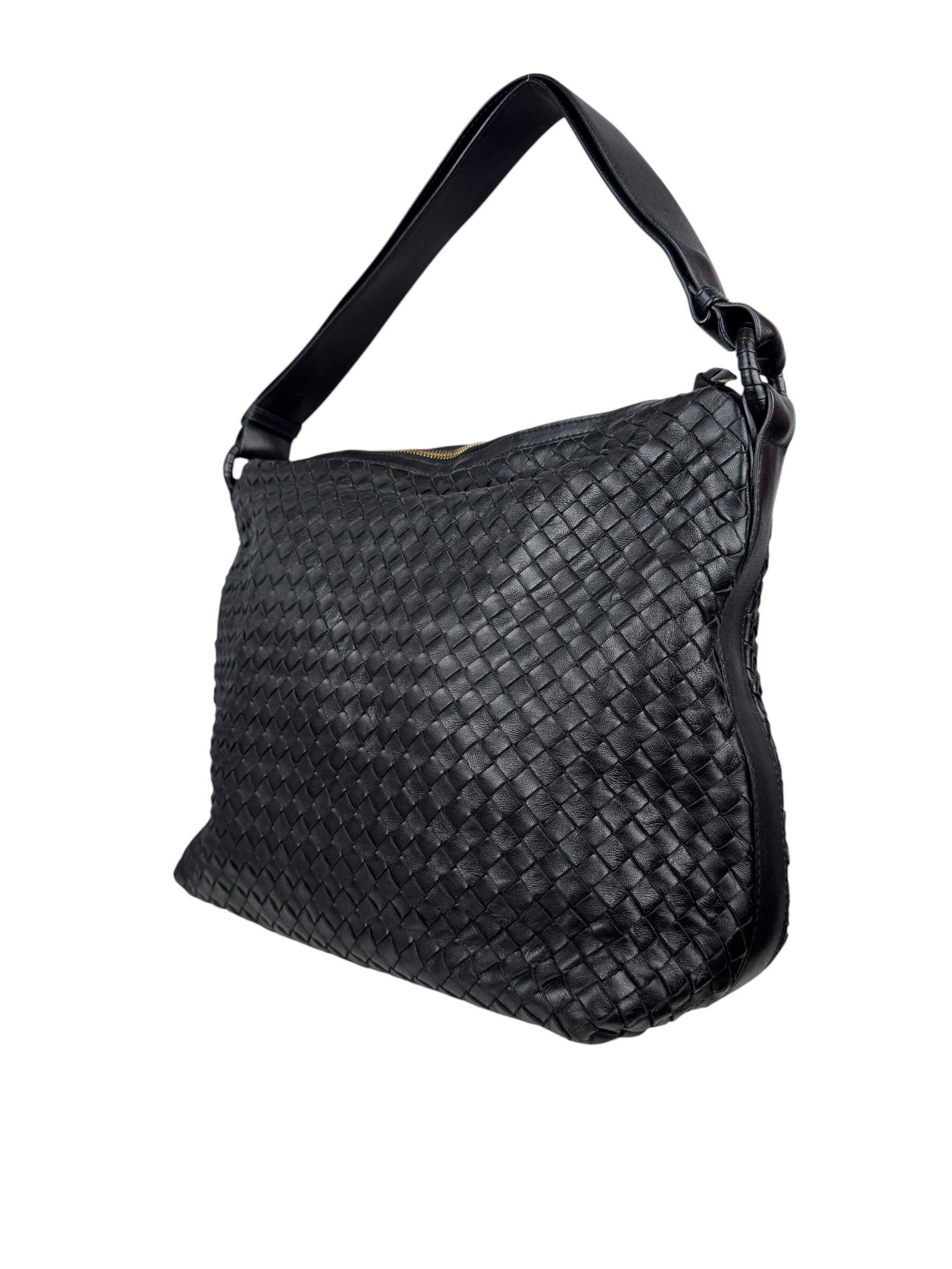 BOTTEGA VENETA BLACK INTRECCIATO WOVEN HOBO BAG