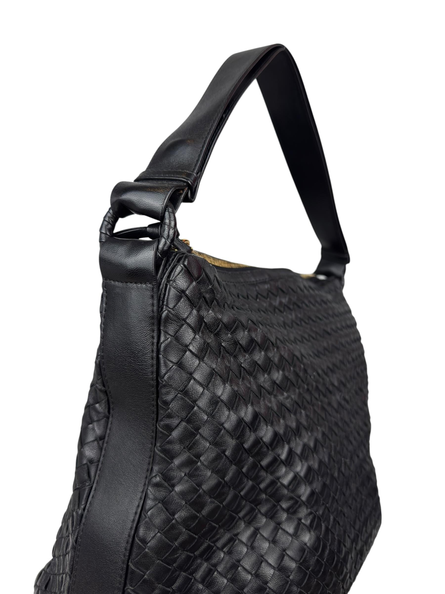BOTTEGA VENETA BLACK INTRECCIATO WOVEN HOBO BAG