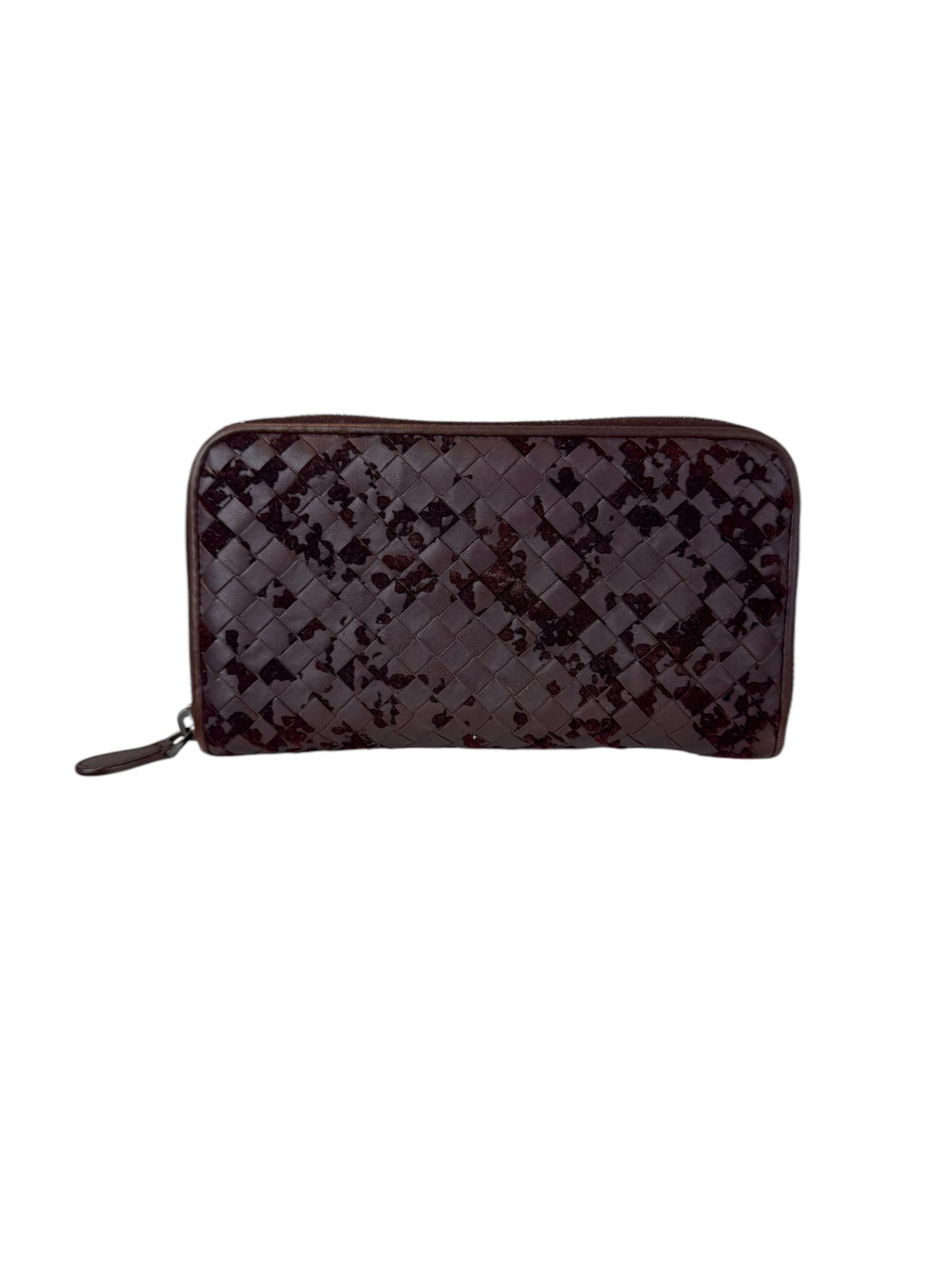 BOTTEGA VENETA BURGUNDY WALLET 