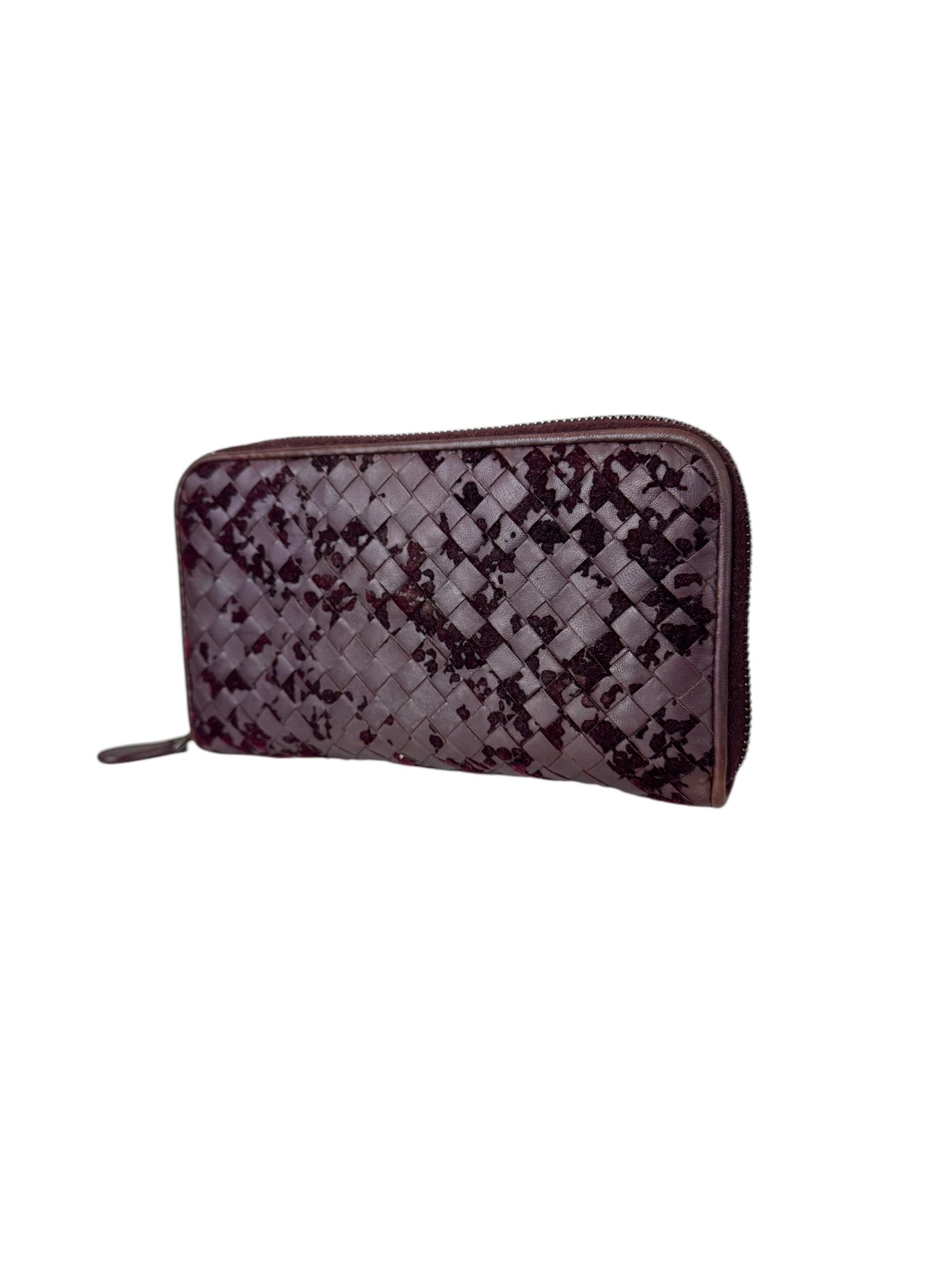 BOTTEGA VENETA BURGUNDY WALLET 