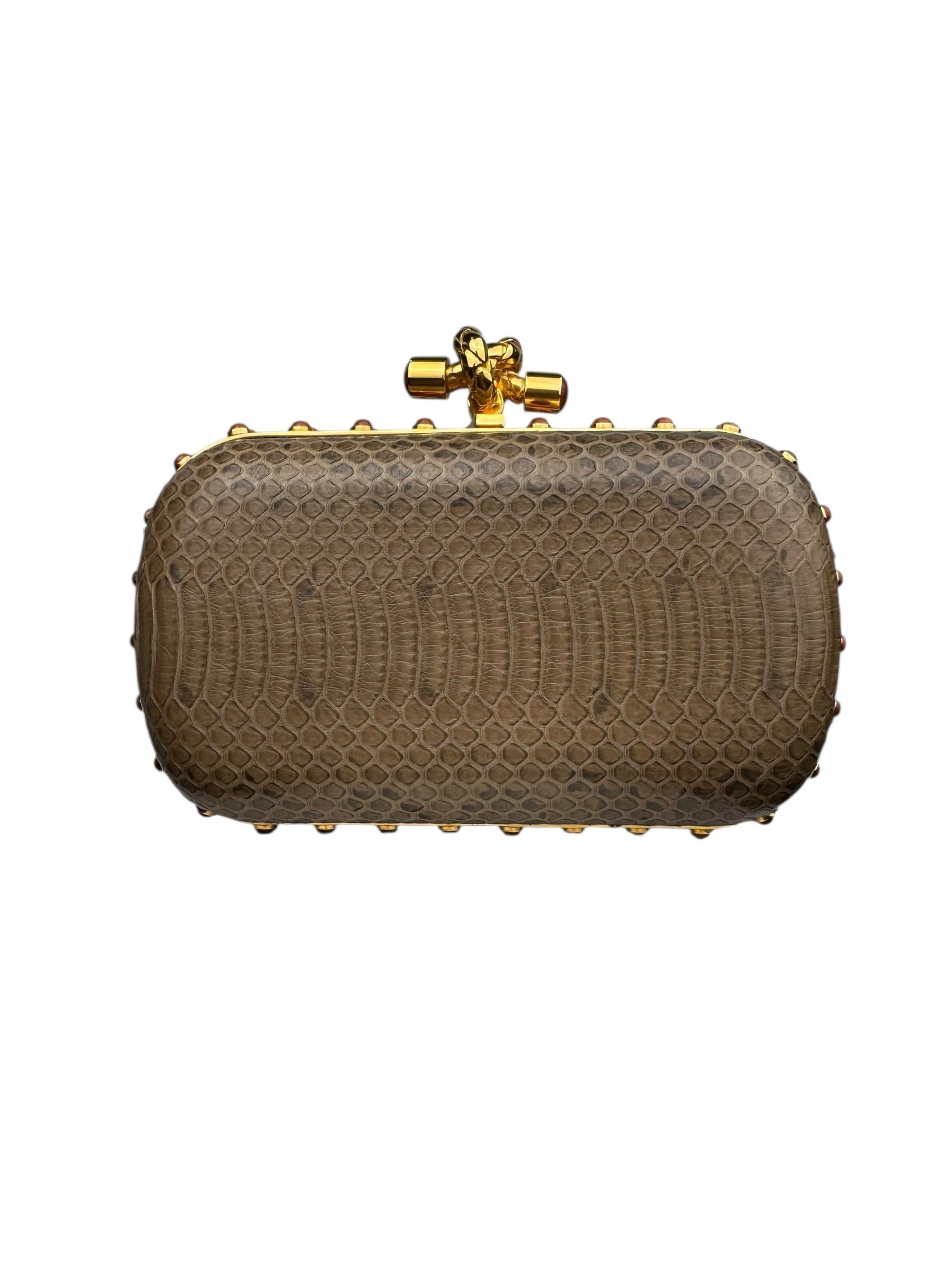 BOTTEGA VENETA CELEBRES KPM 250 ANS KNOT BAG