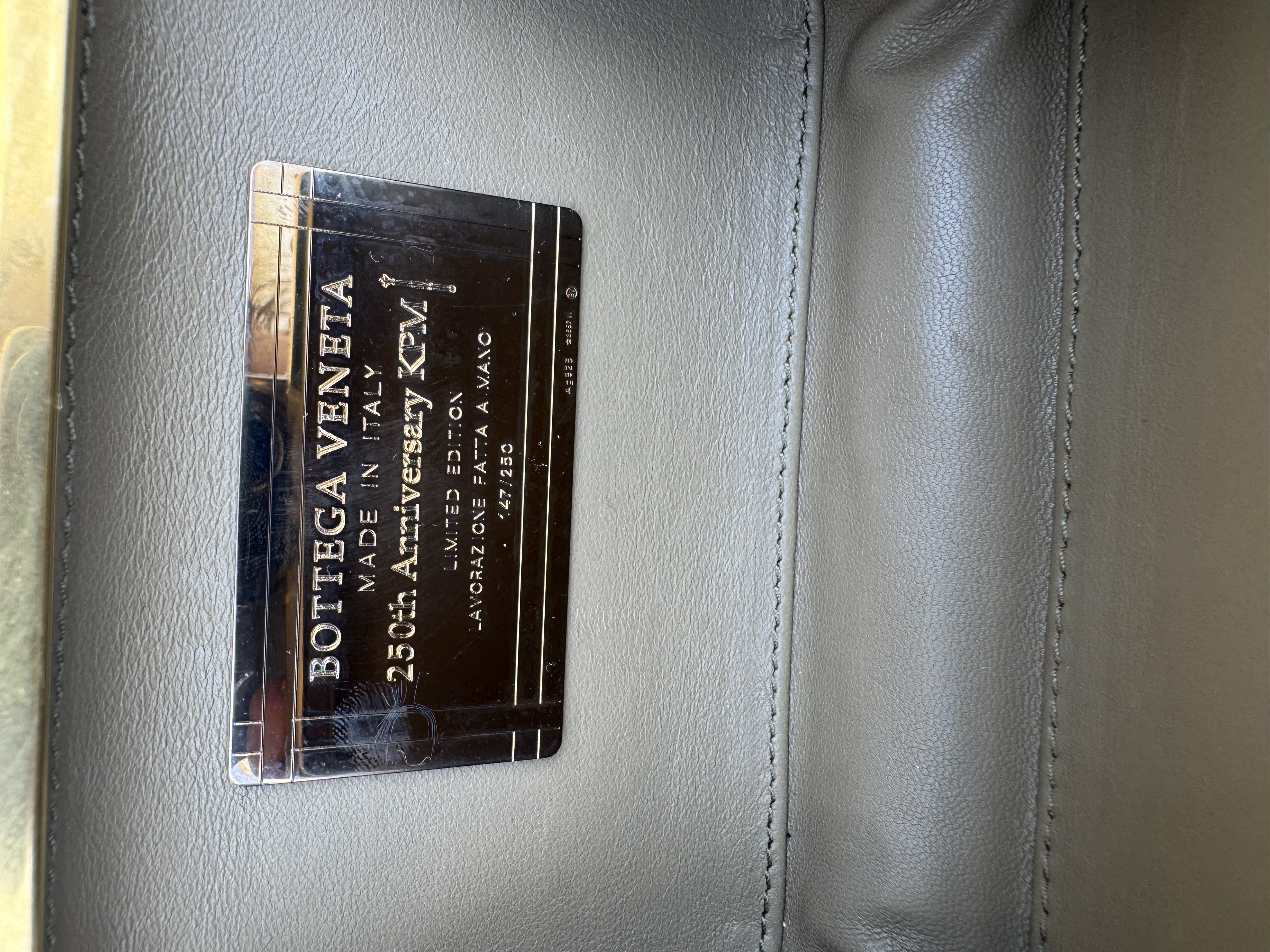 BOTTEGA VENETA CELEBRES KPM 250 ANS KNOT BAG