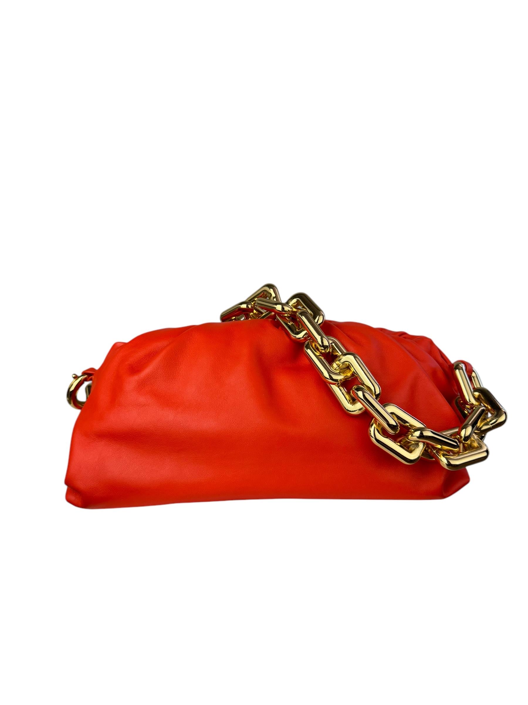 BOTTEGA VENETA CHAIN POUCH BAG