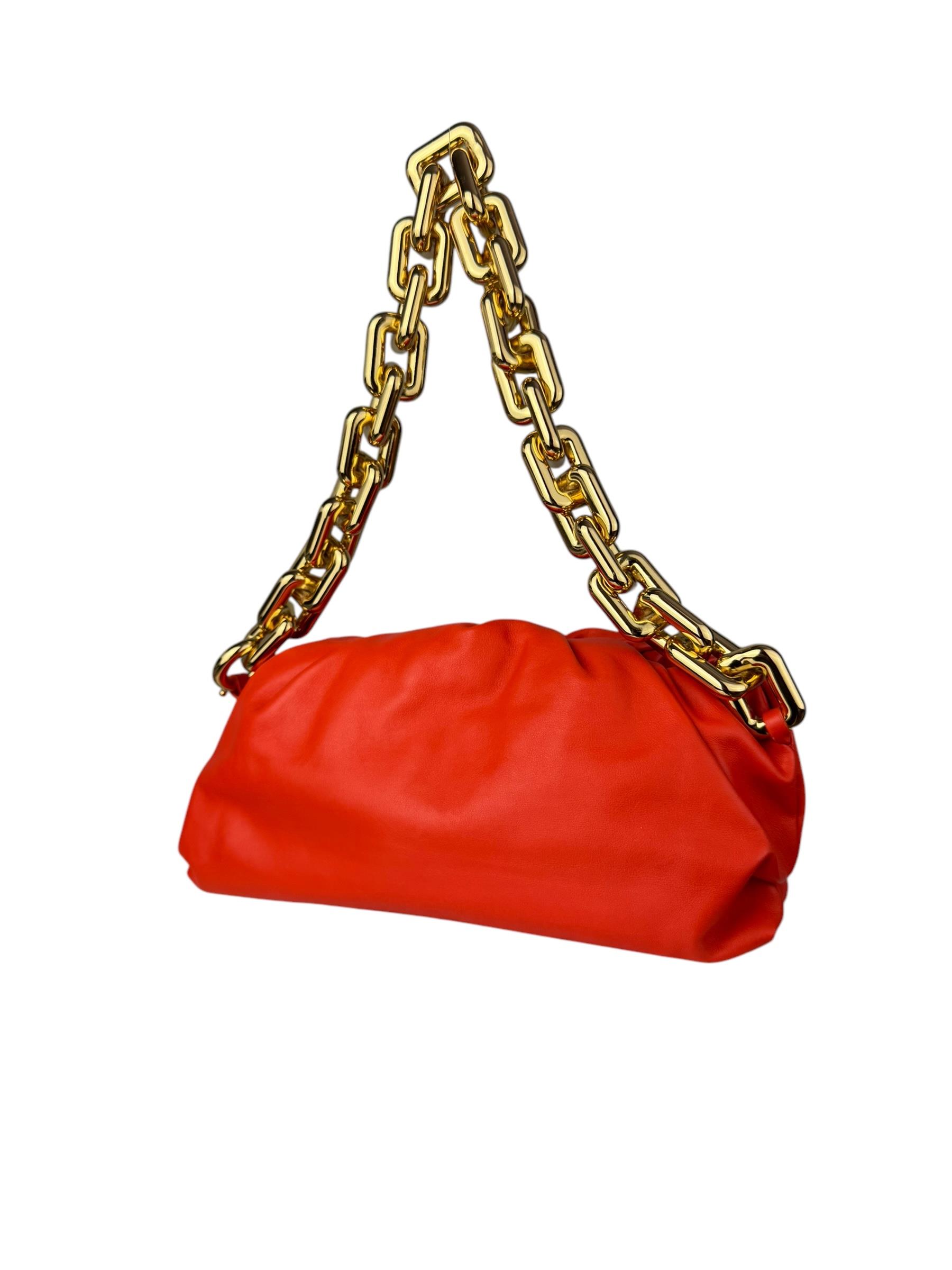 BOTTEGA VENETA CHAIN POUCH BAG