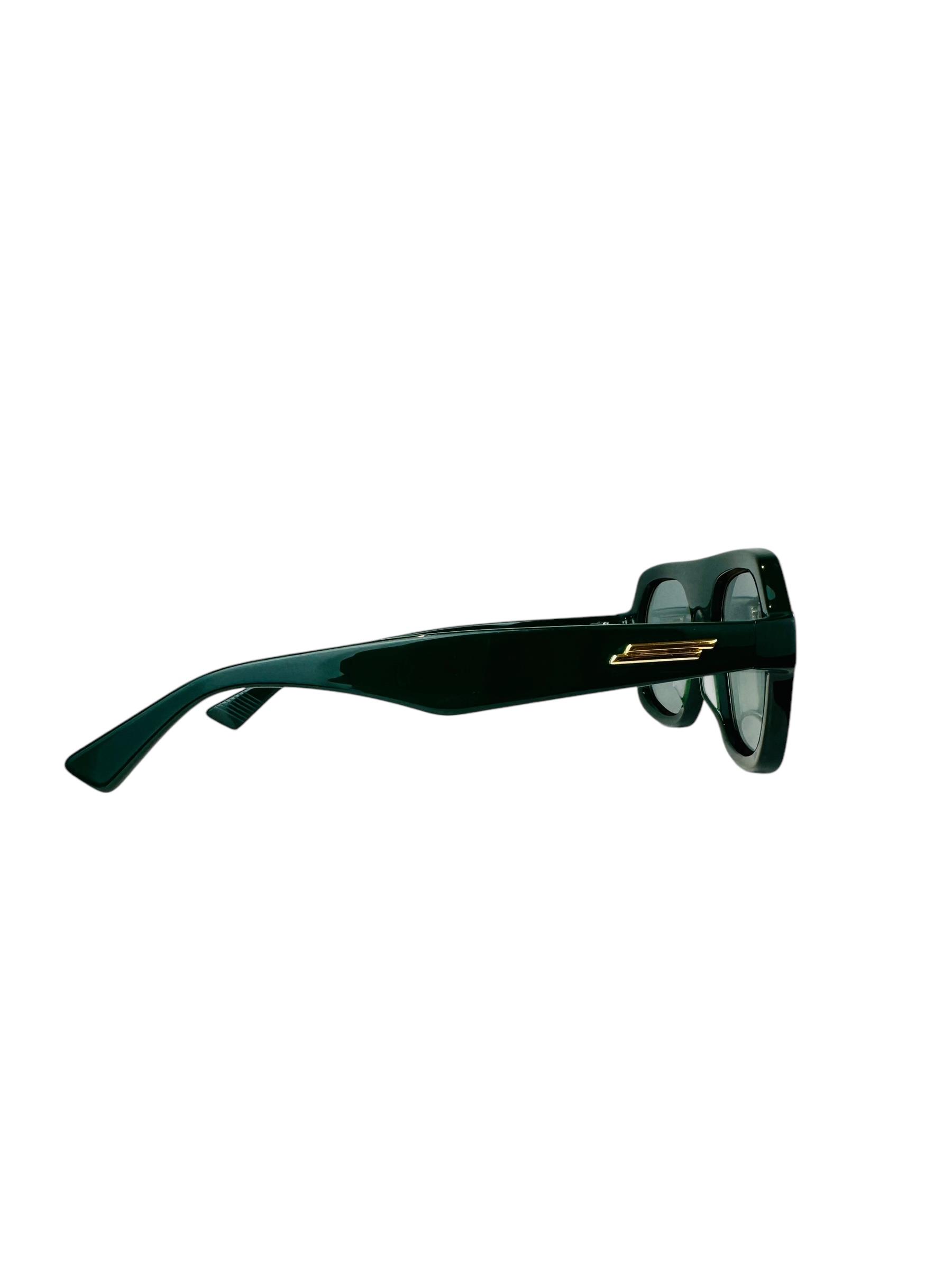 BOTTEGA VENETA DUCK GREEN SUNGLASSES