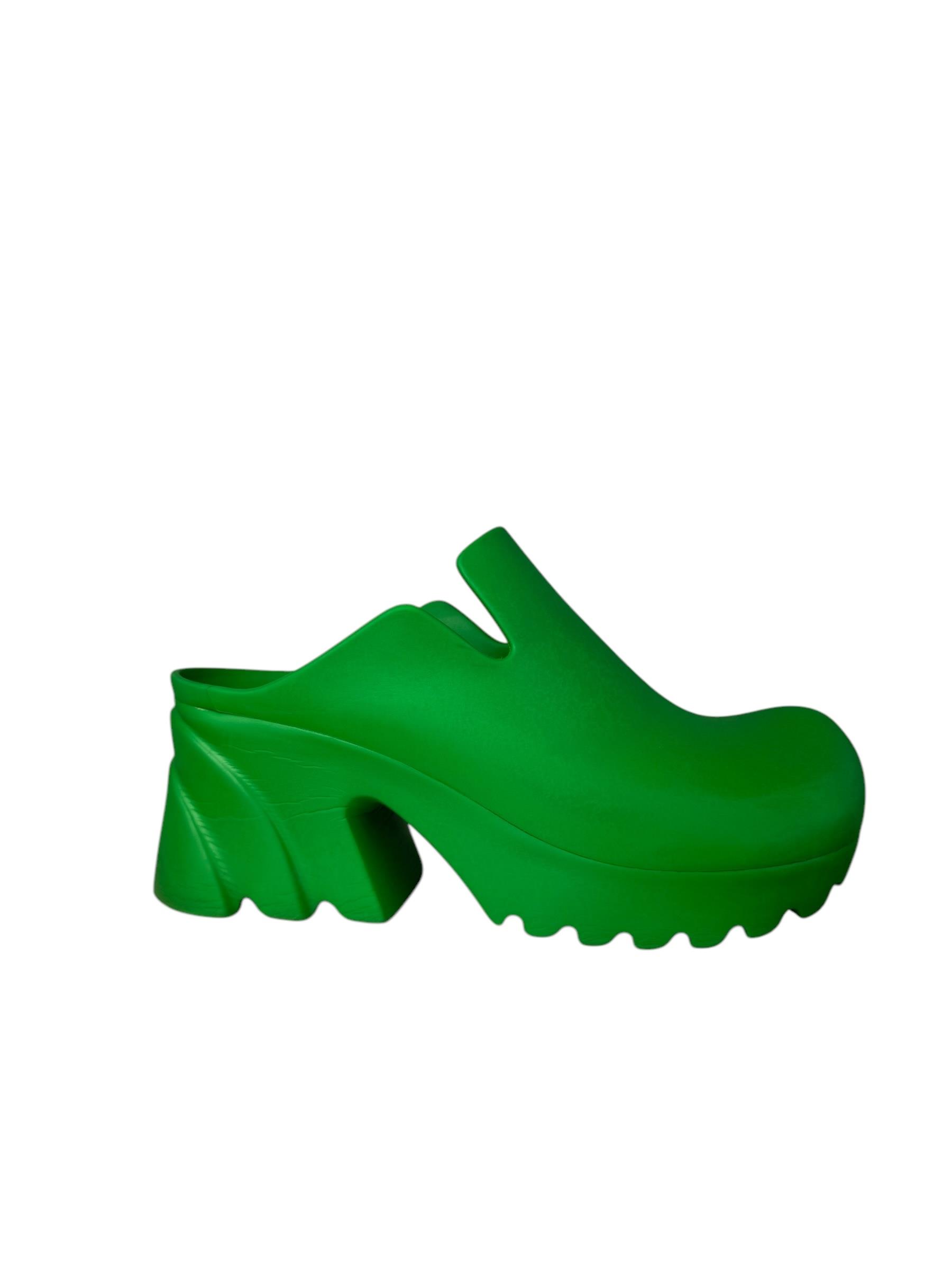 BOTTEGA VENETA GREEN CLOGS RUBBER