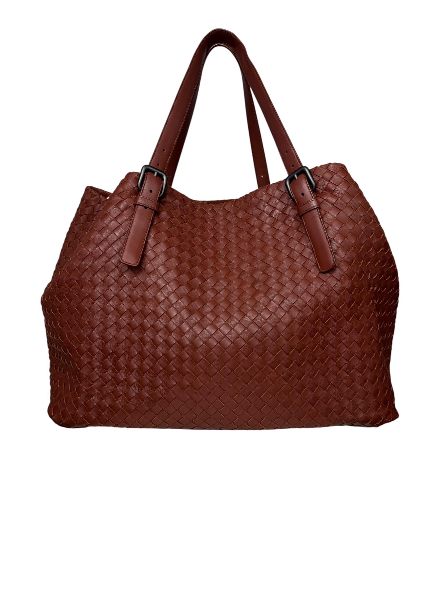 BOTTEGA VENETA INTRECCIATO HOBO BAG
