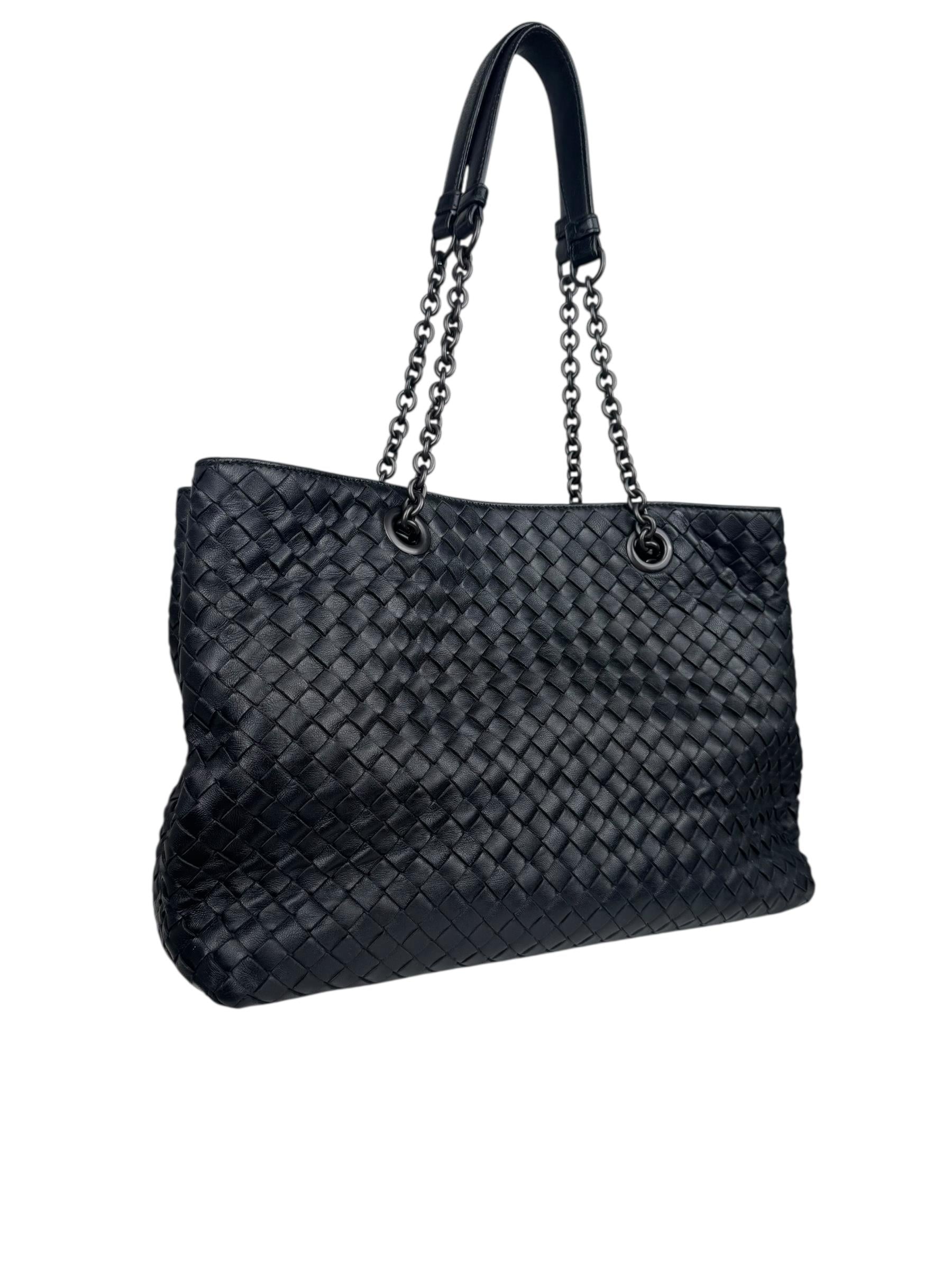BOTTEGA VENETA INTRECCIATO HOBO BAG