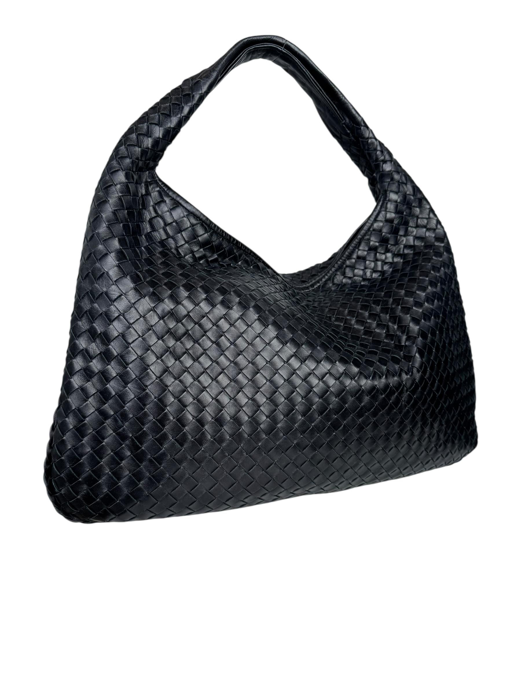 BOTTEGA VENETA INTRECIATO HOBO BAG