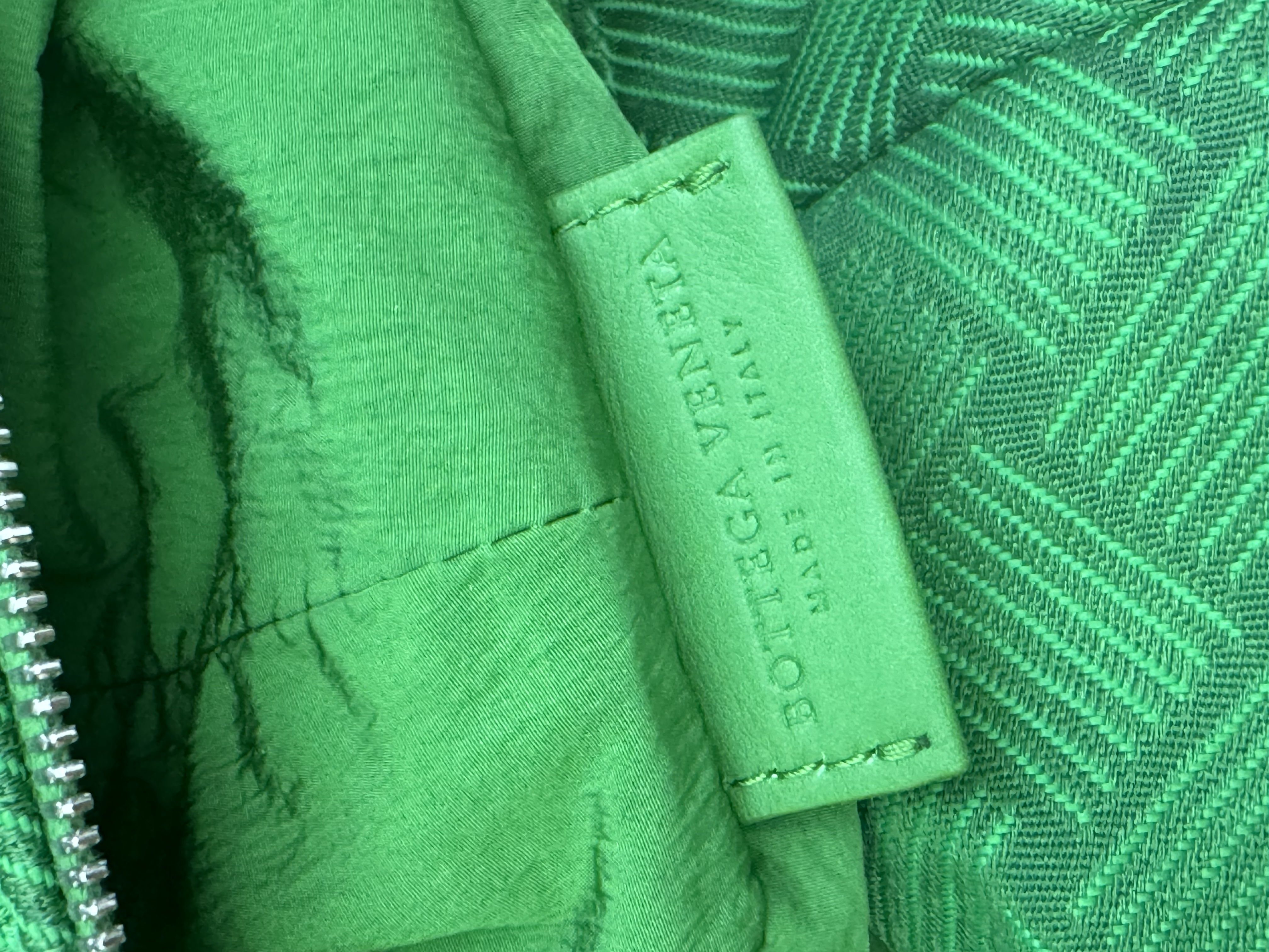 BOTTEGA VENETA JACQUARD DOUBLE KNOT KOL ÇANTASI