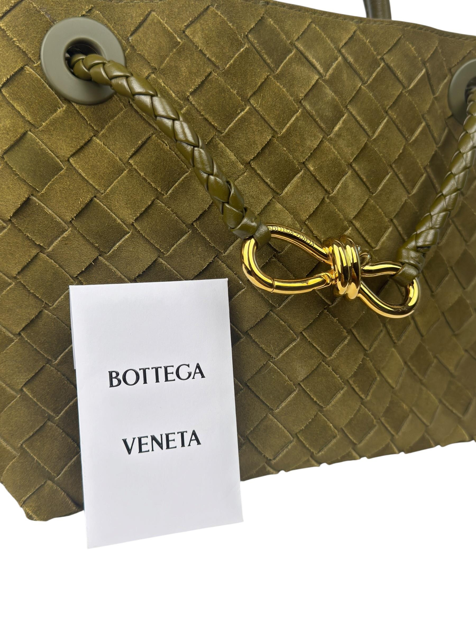 BOTTEGA VENETA KHAKI SUEDE SMALL ANDIAMO BAG