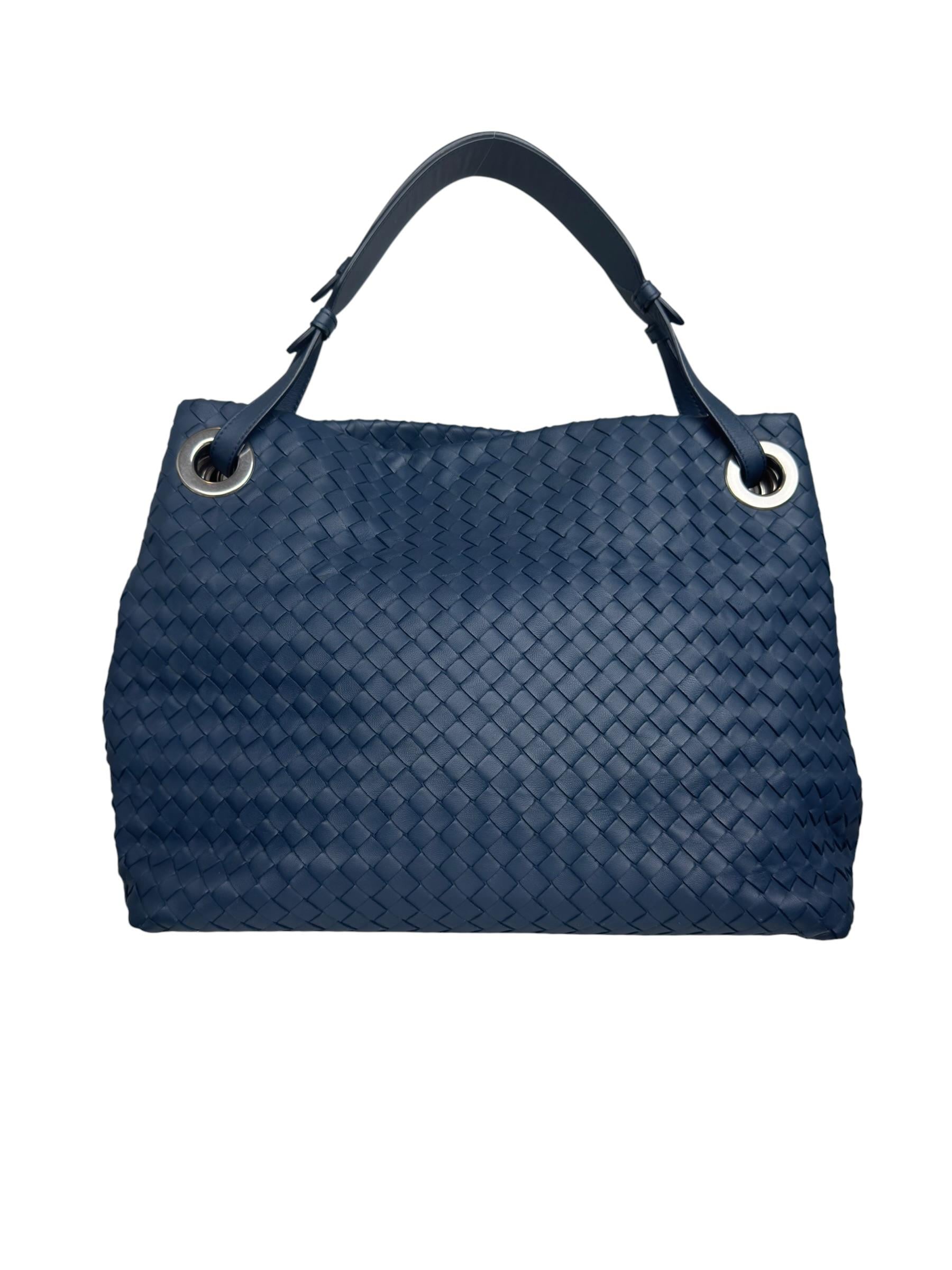 BOTTEGA VENETA NAVY INTRECCIATO HOBO BAG