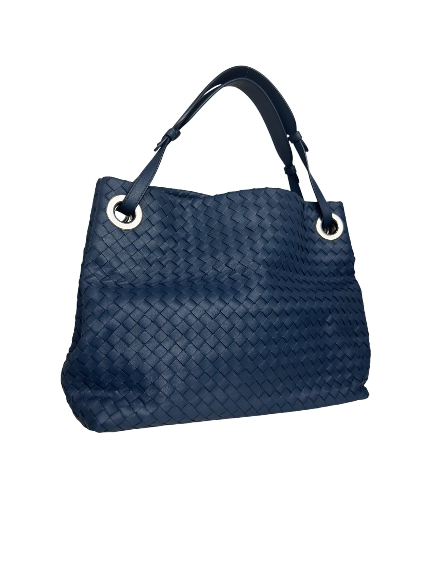 BOTTEGA VENETA NAVY INTRECCIATO HOBO BAG
