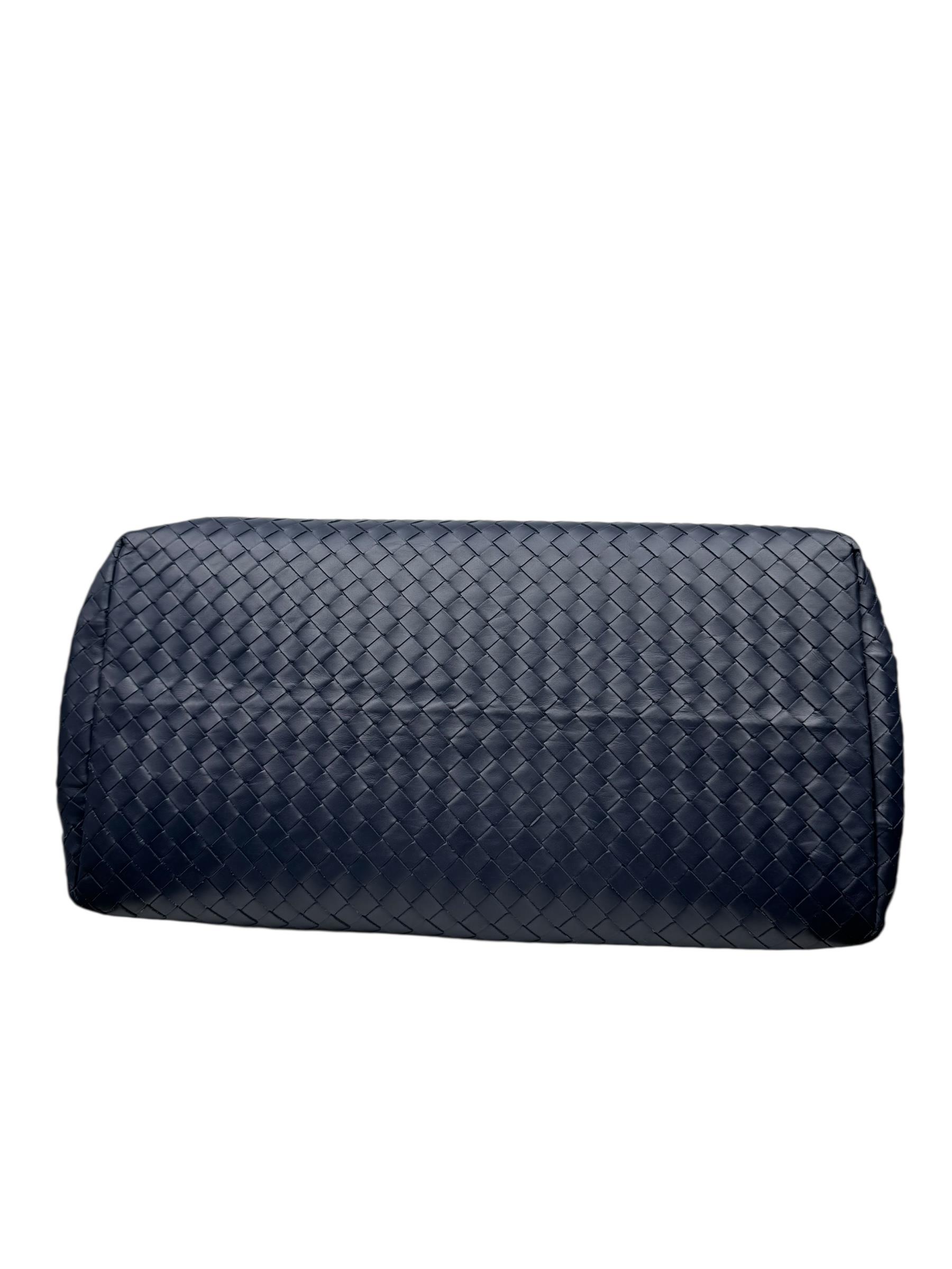 BOTTEGA VENETA NAVY INTRECIATTO TOTE BAG