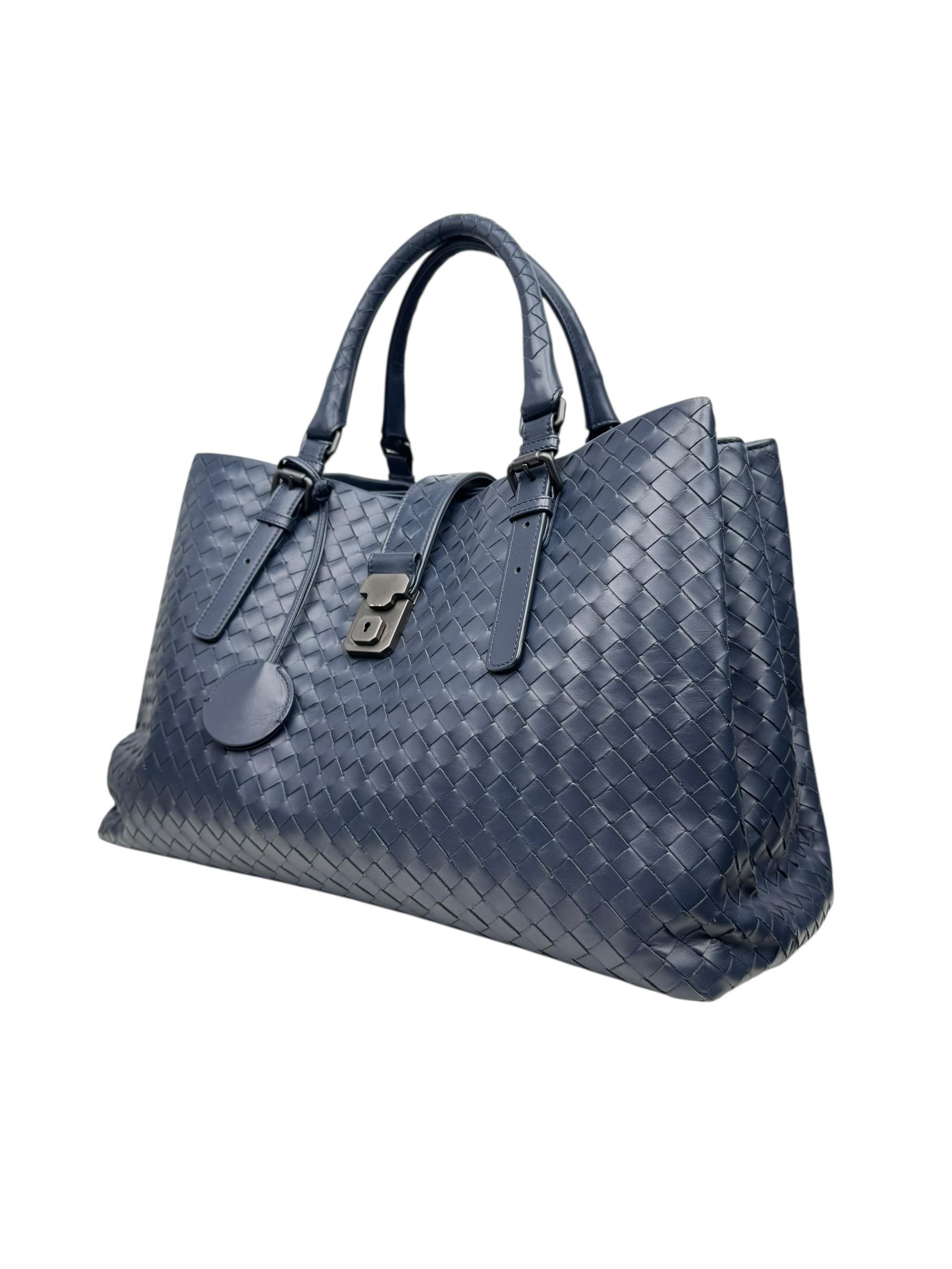 BOTTEGA VENETA NAVY INTRECIATTO TOTE BAG