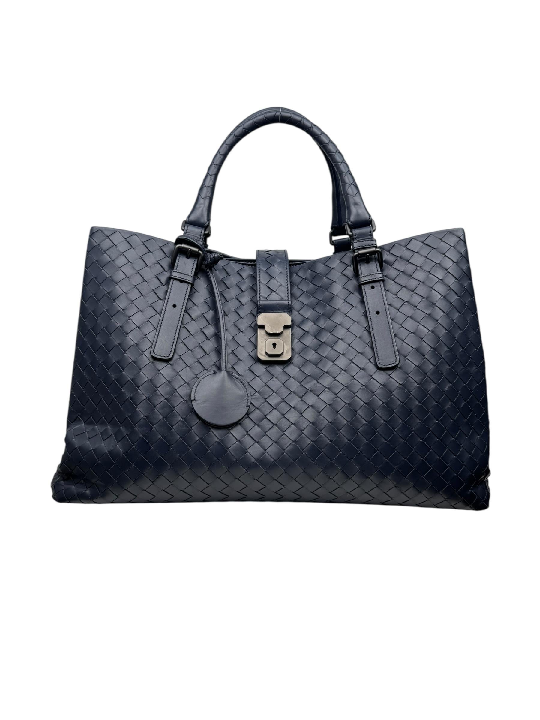 BOTTEGA VENETA NAVY INTRECIATTO TOTE BAG