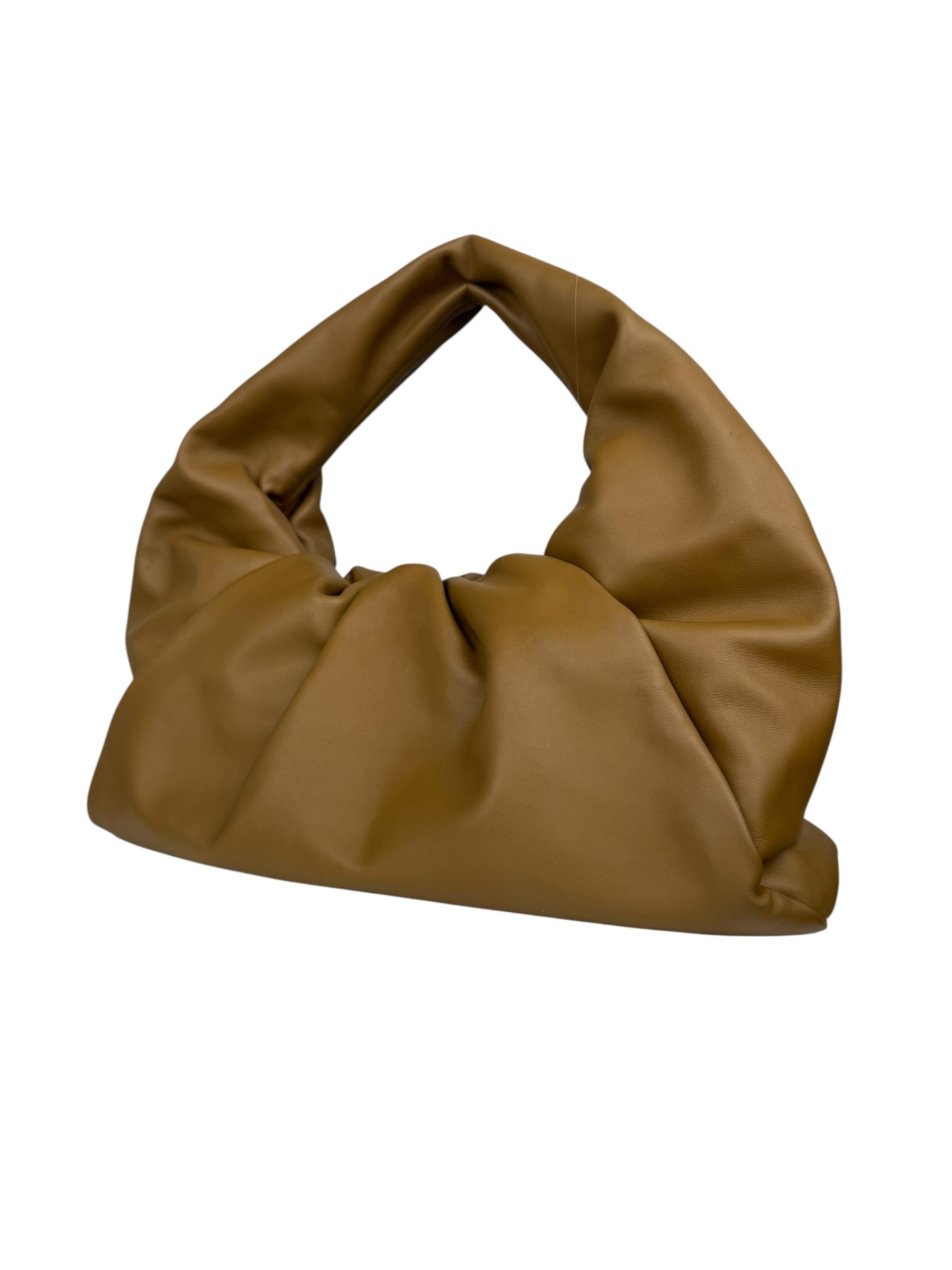 BOTTEGA VENETA SHOULDER POUCH BAG