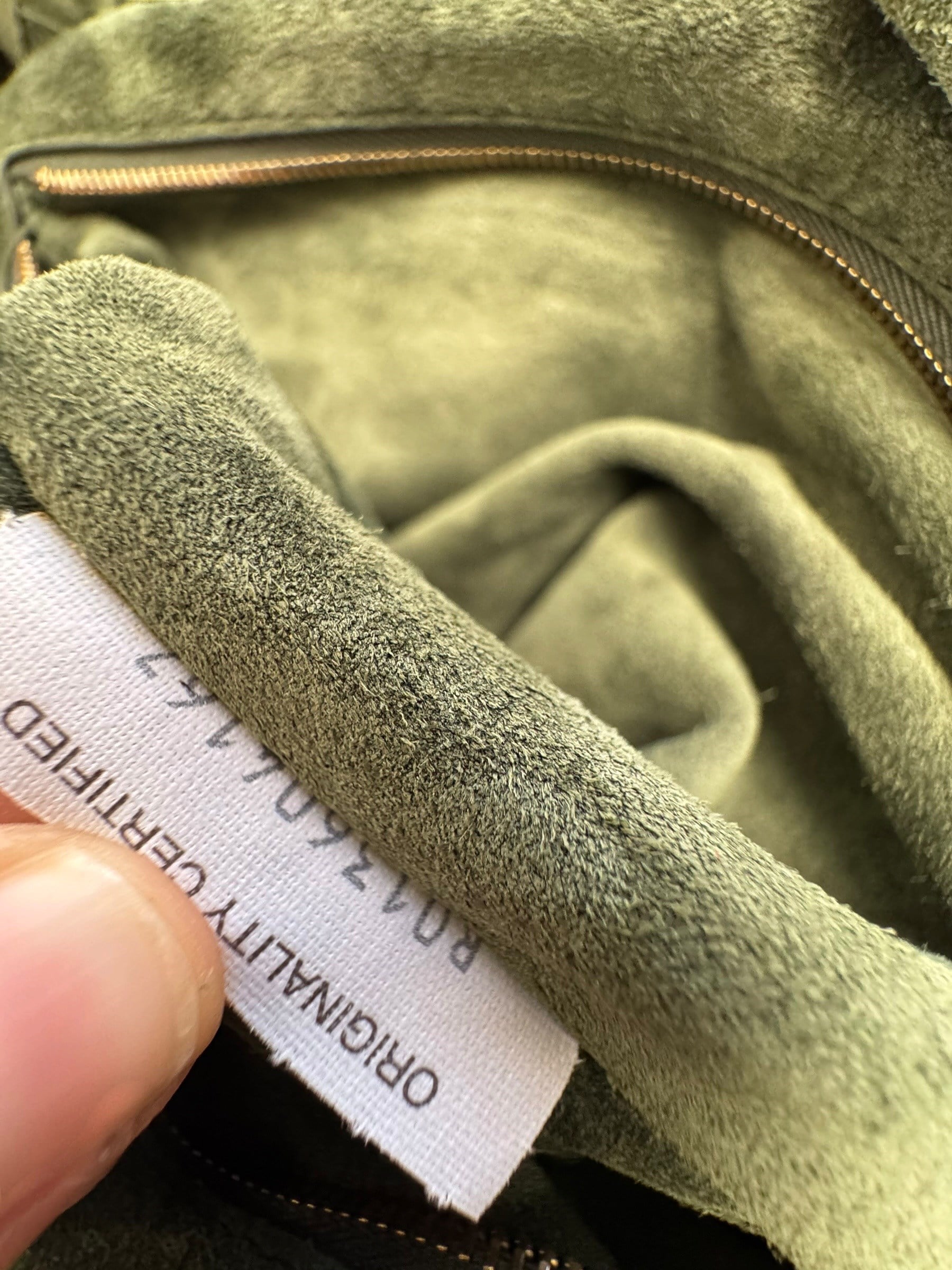 BOTTEGA VENETA SUEDE MEDIUM JODIE BAG