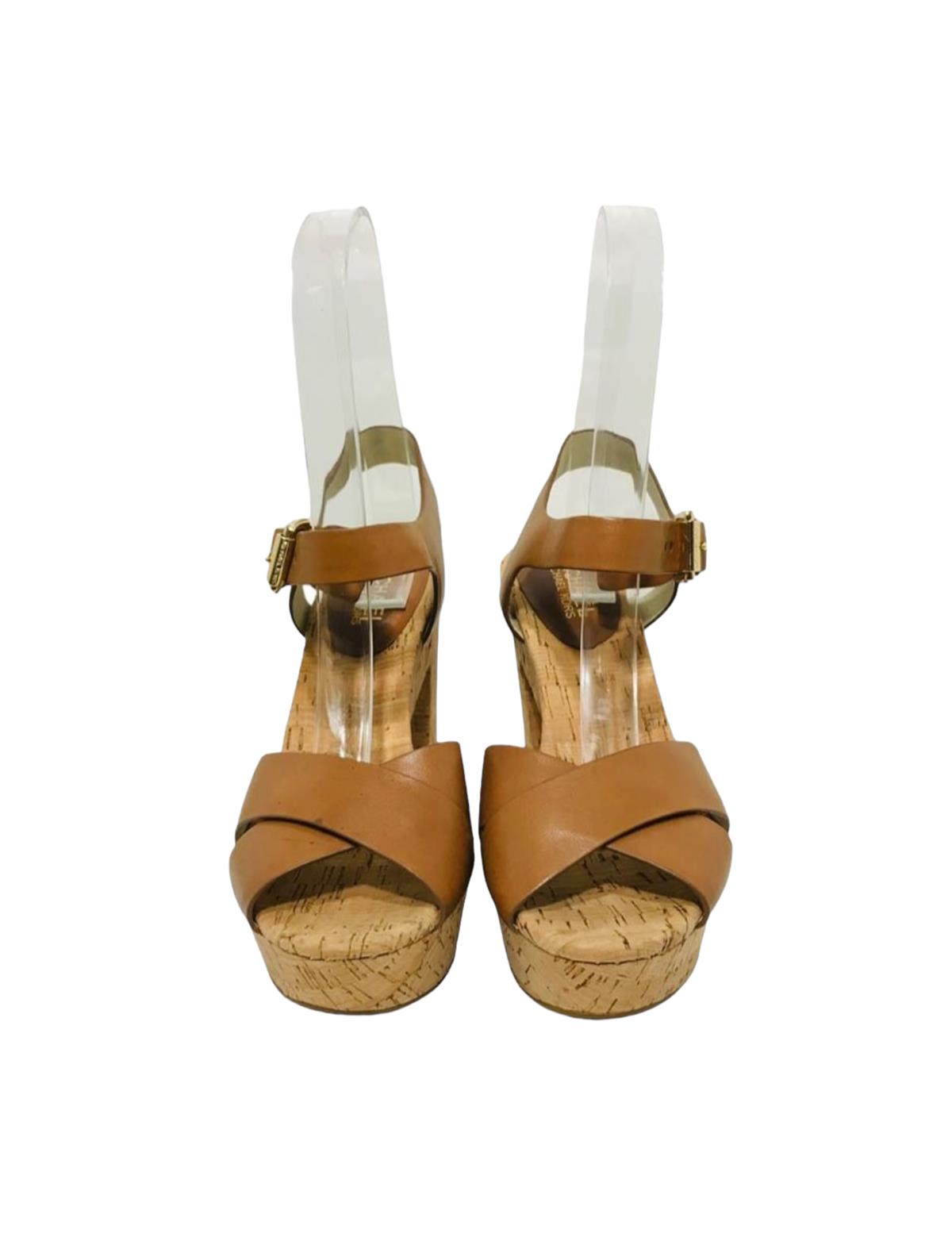 BROWN SANDALS