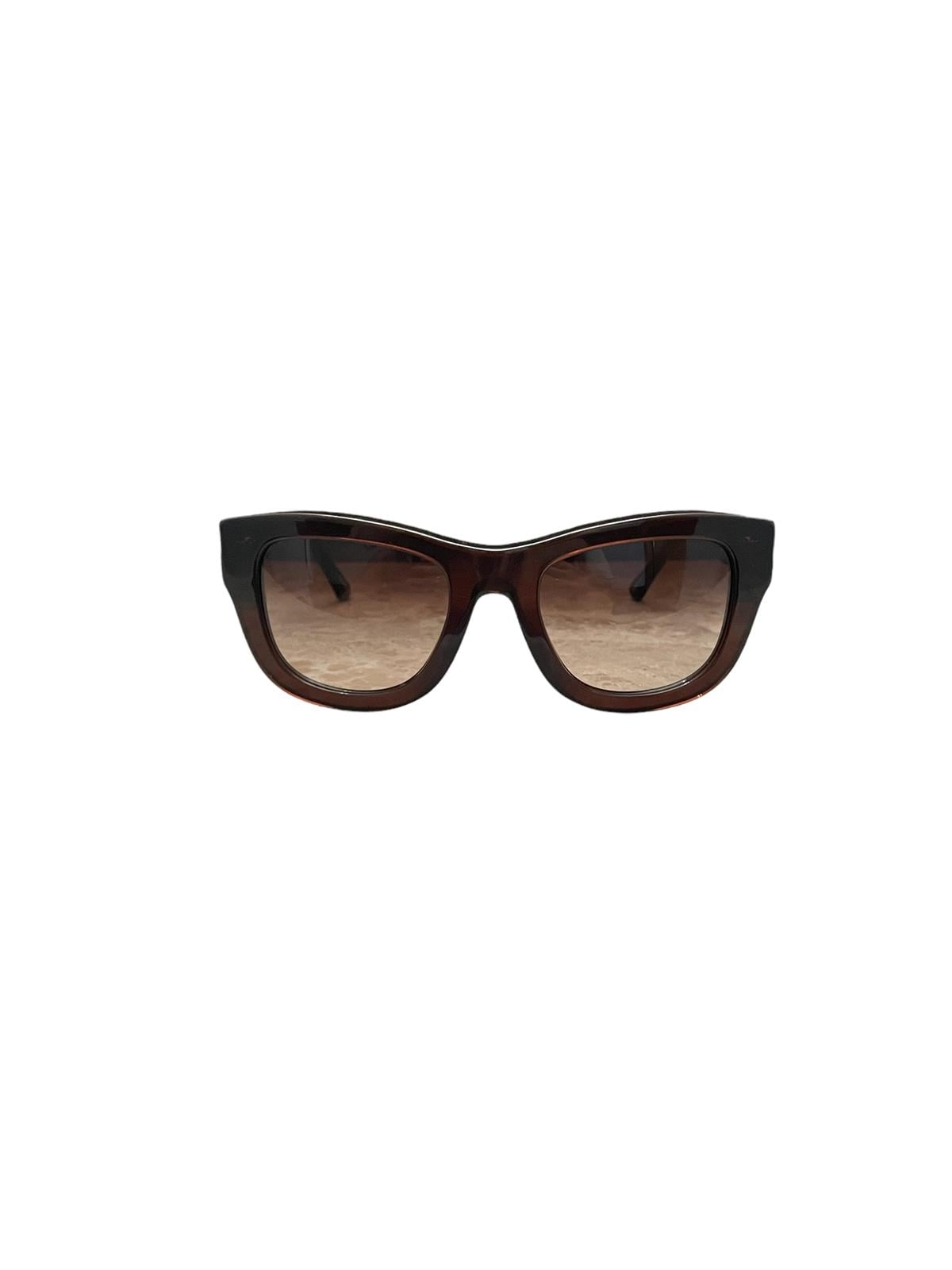BROWN SUNGLASSES