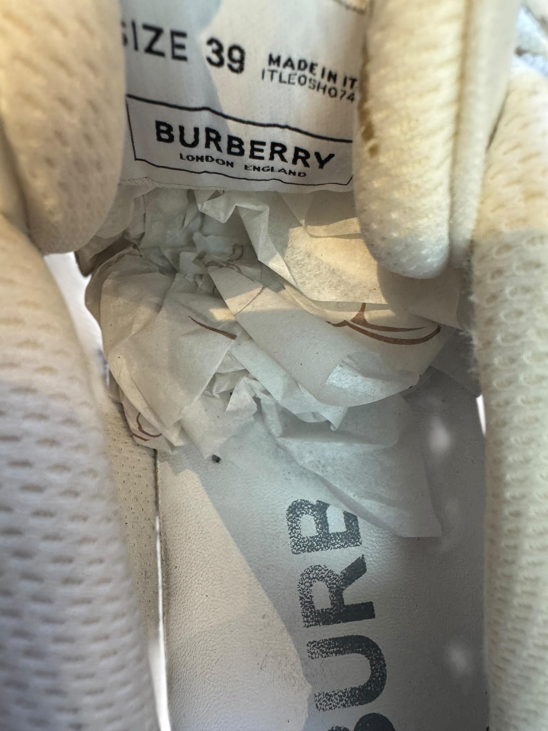 BURBERRY ARTHUR HOUNDSTOOTH SNEAKERS 