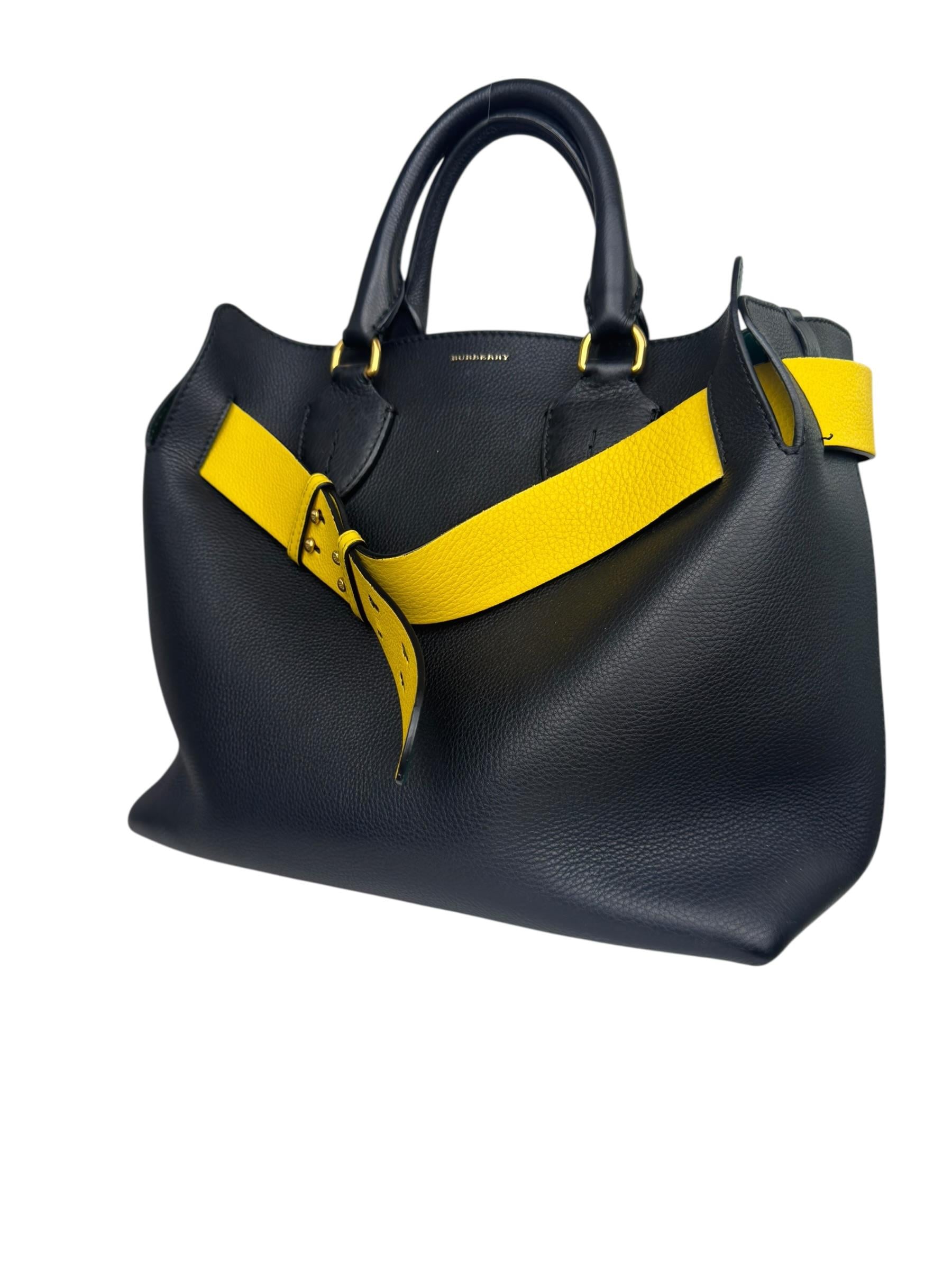 BURBERRY BELT TOTE BAG