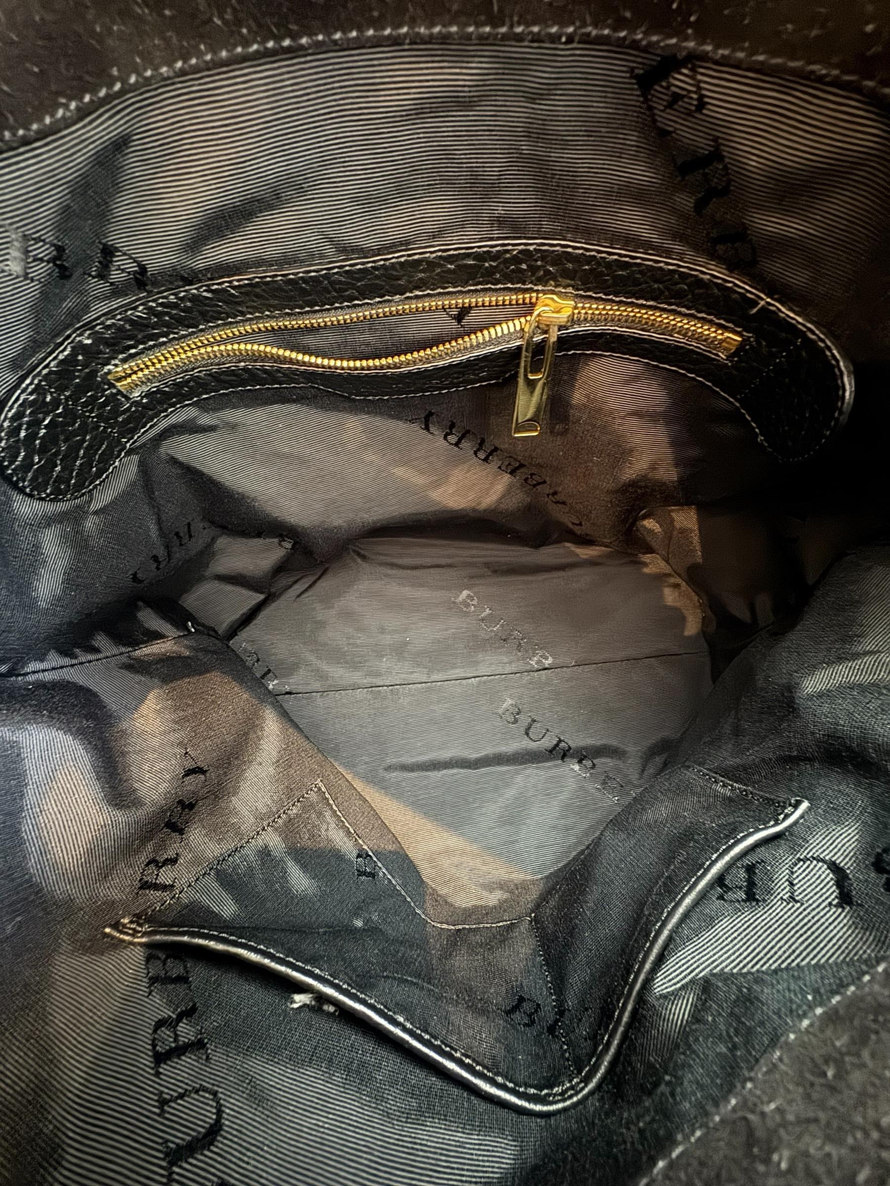 BURBERRY BLACK LEATHER TOTE BAG