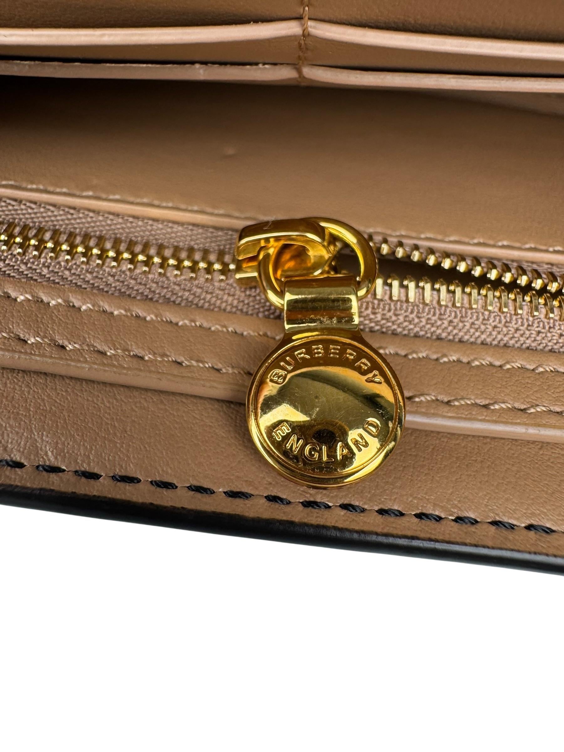 BURBERRY BLACK LEATHER WALLET