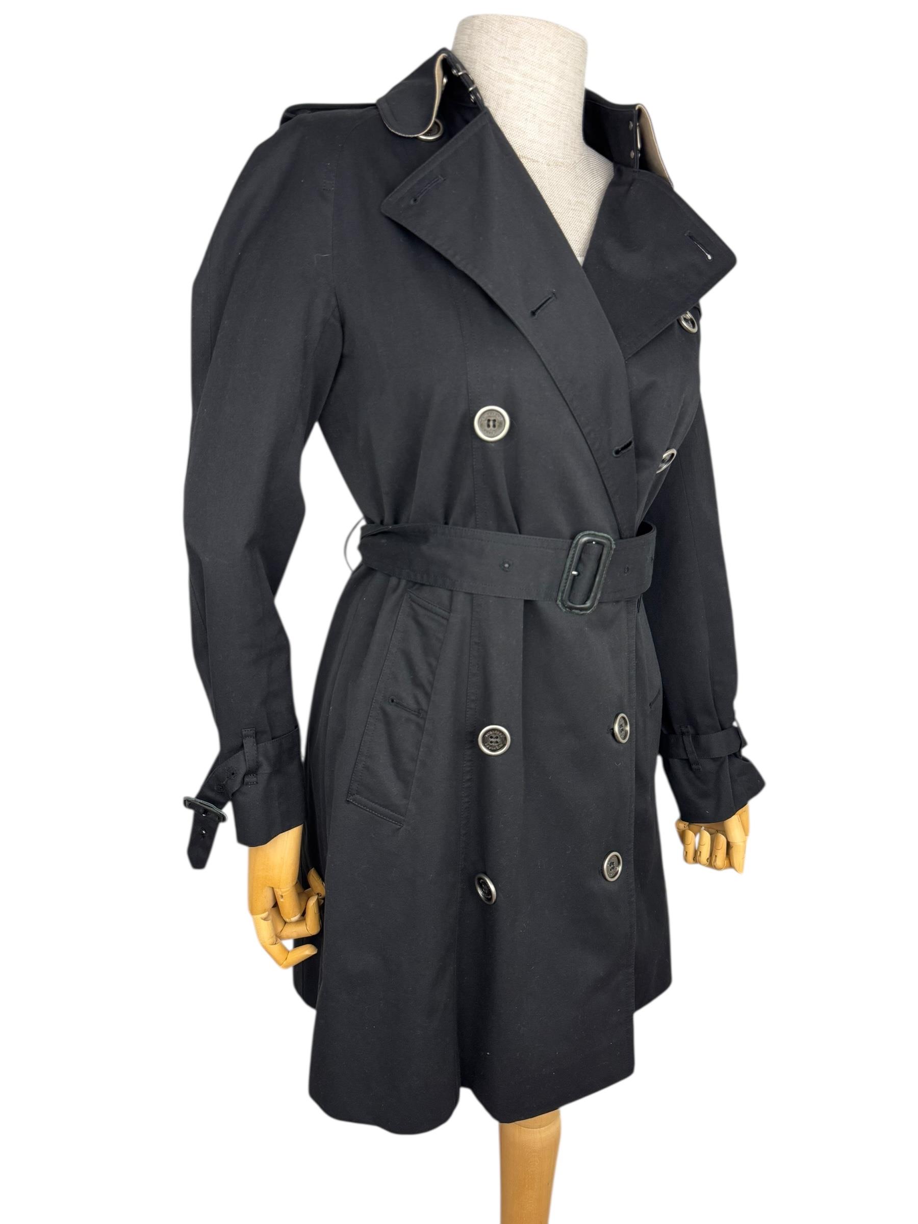 BURBERRY BLACK TRENCHCOAT