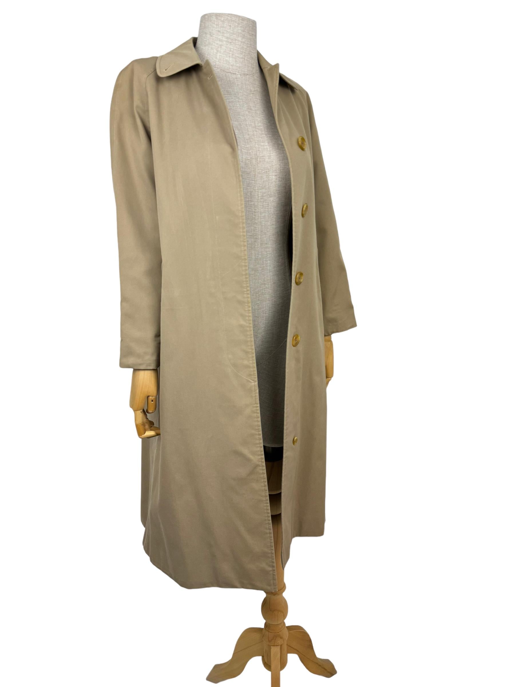 BURBERRY CAMEL TRENCH COAT