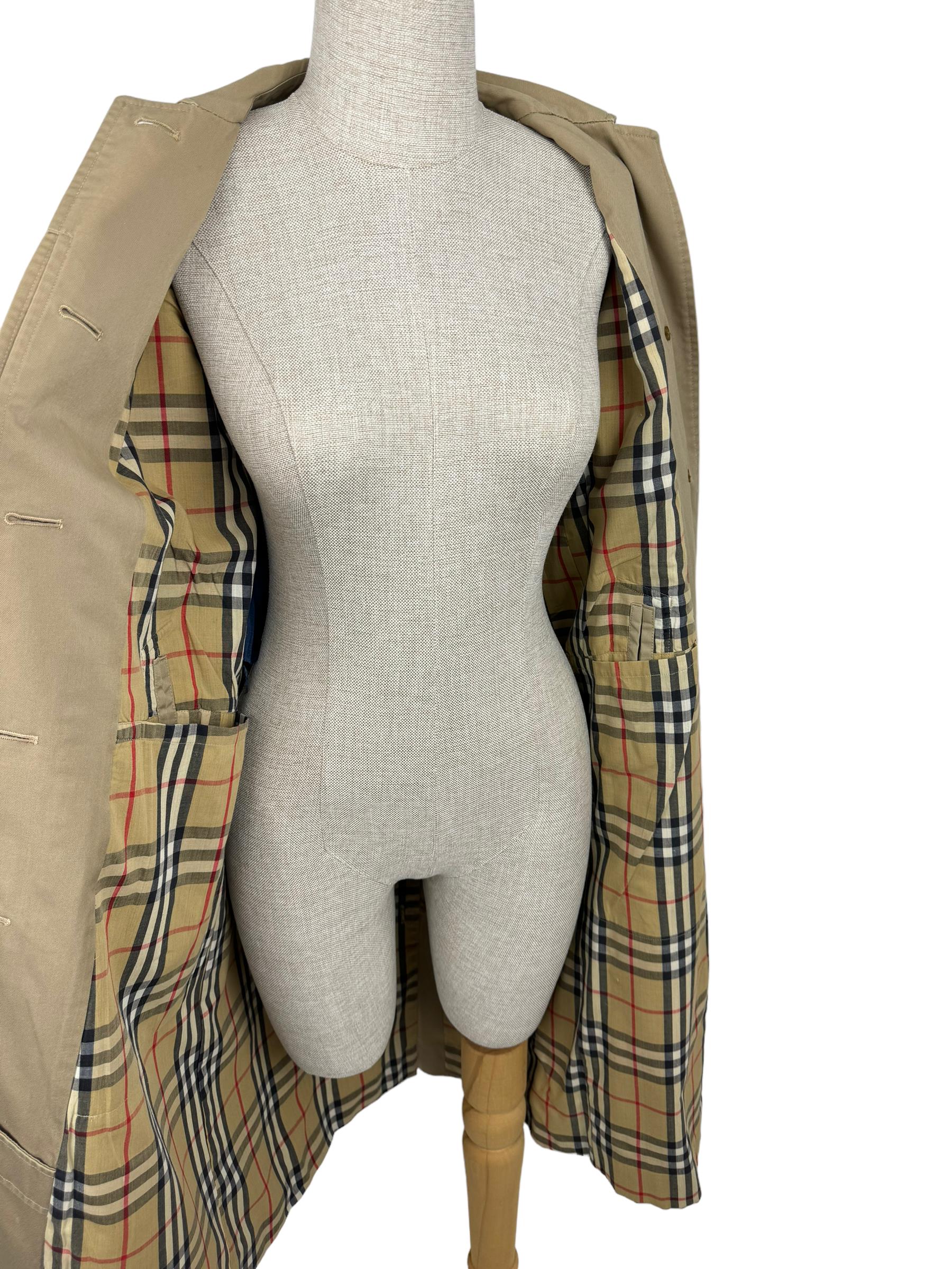 BURBERRY CAMEL TRENCH COAT