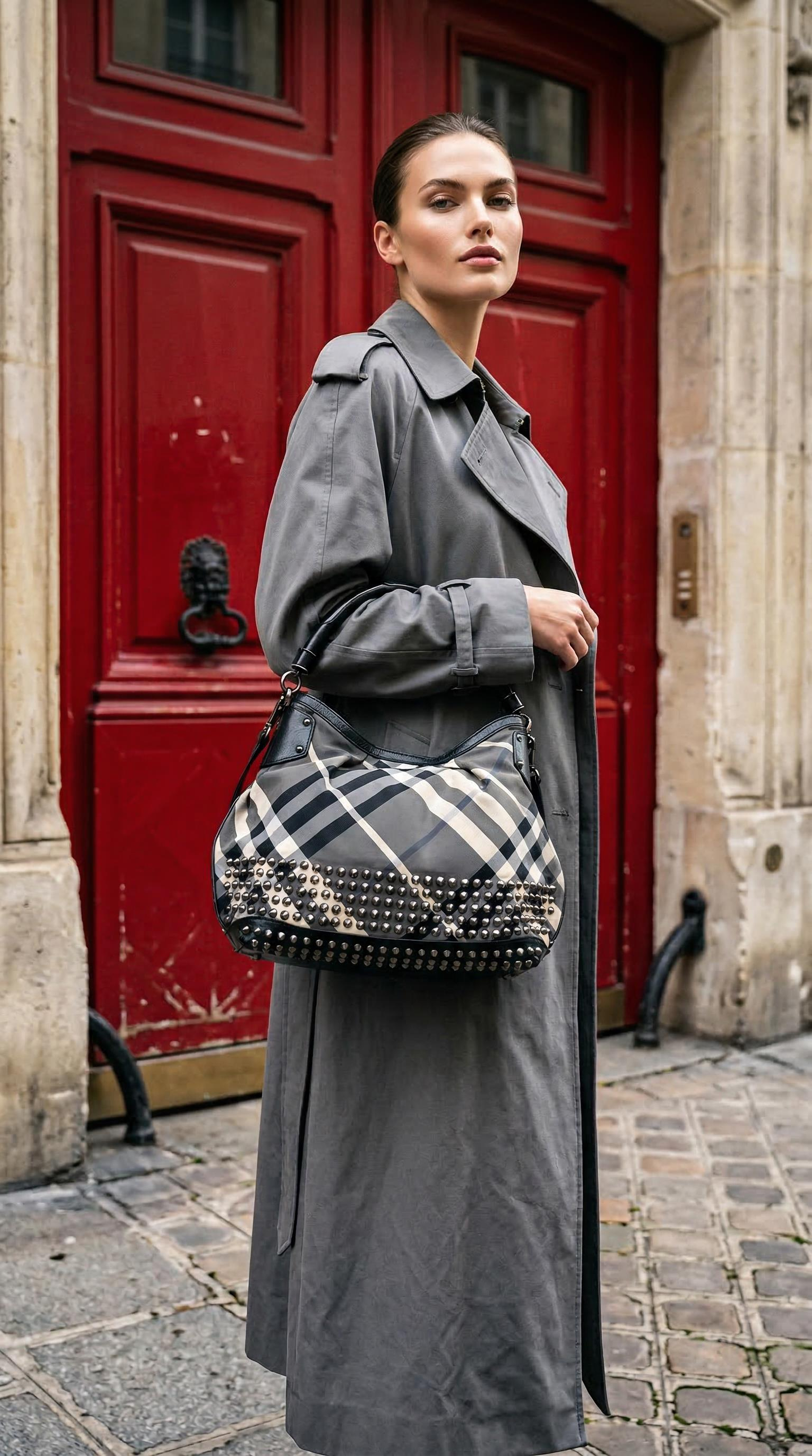 BURBERRY CANVAS STUDDED NOVA CHECK TOTE